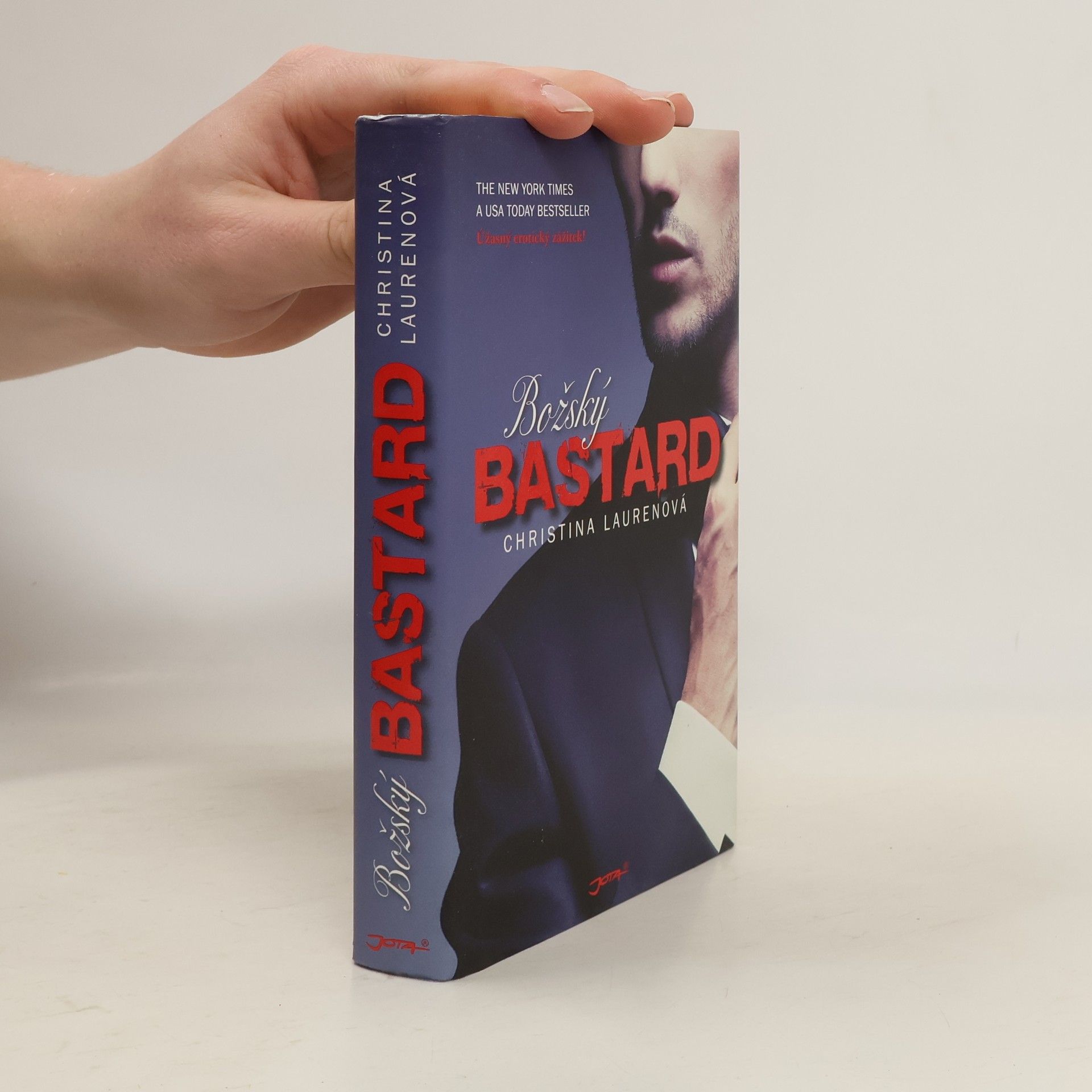 Christina Lauren Božský bastard