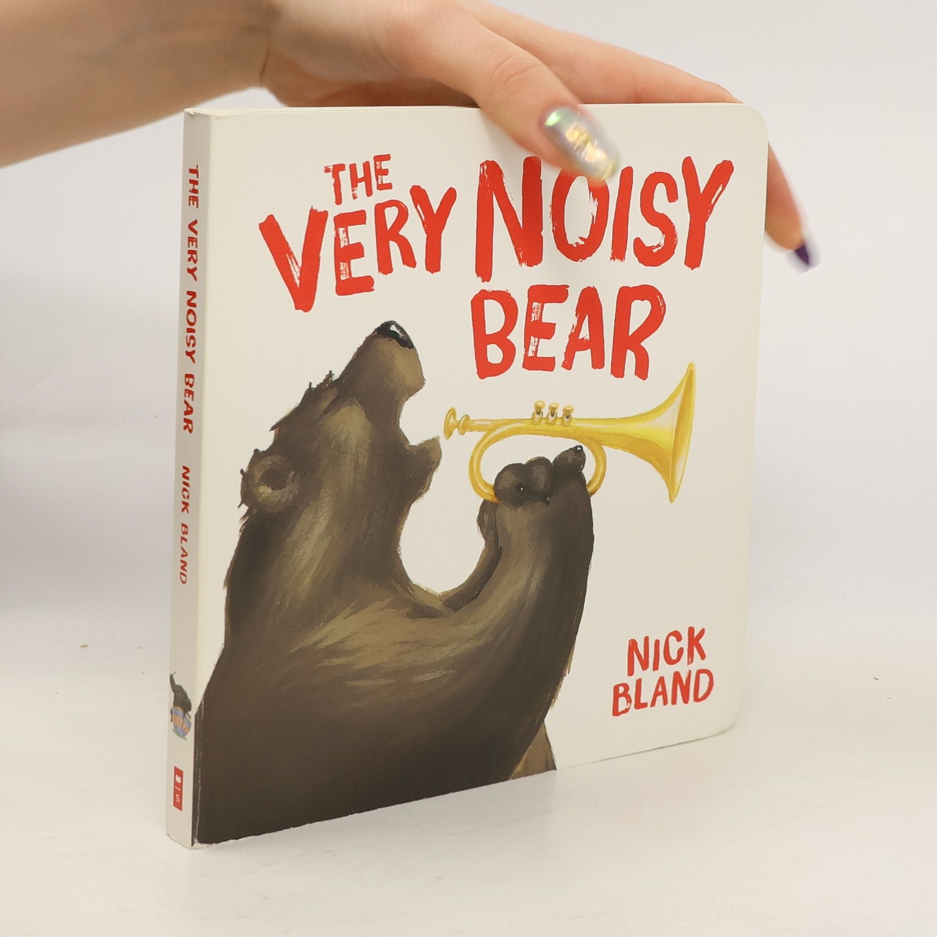 Cranky Bear: The Very Noisy Bear