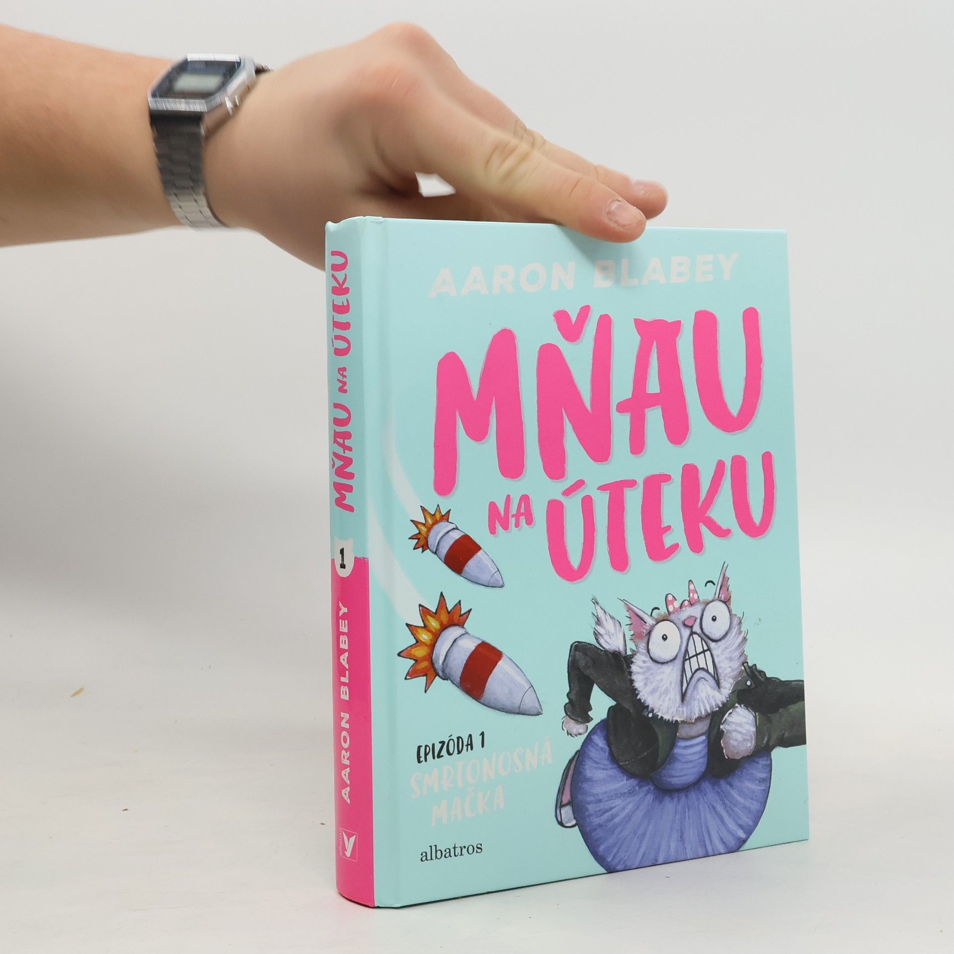 Aaron Blabey Mňau na úteku 1.