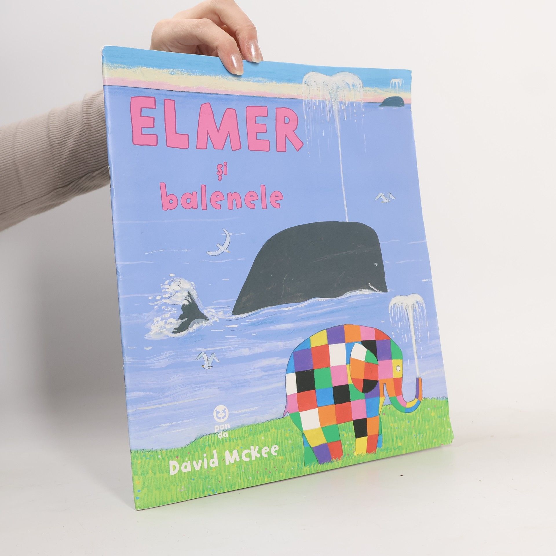 David McKee Elmer și balenele