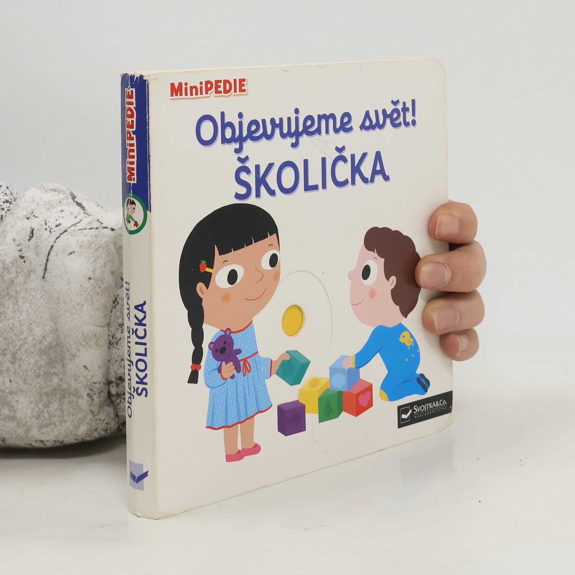 Nathalie Choux Objevujeme svět! Školička