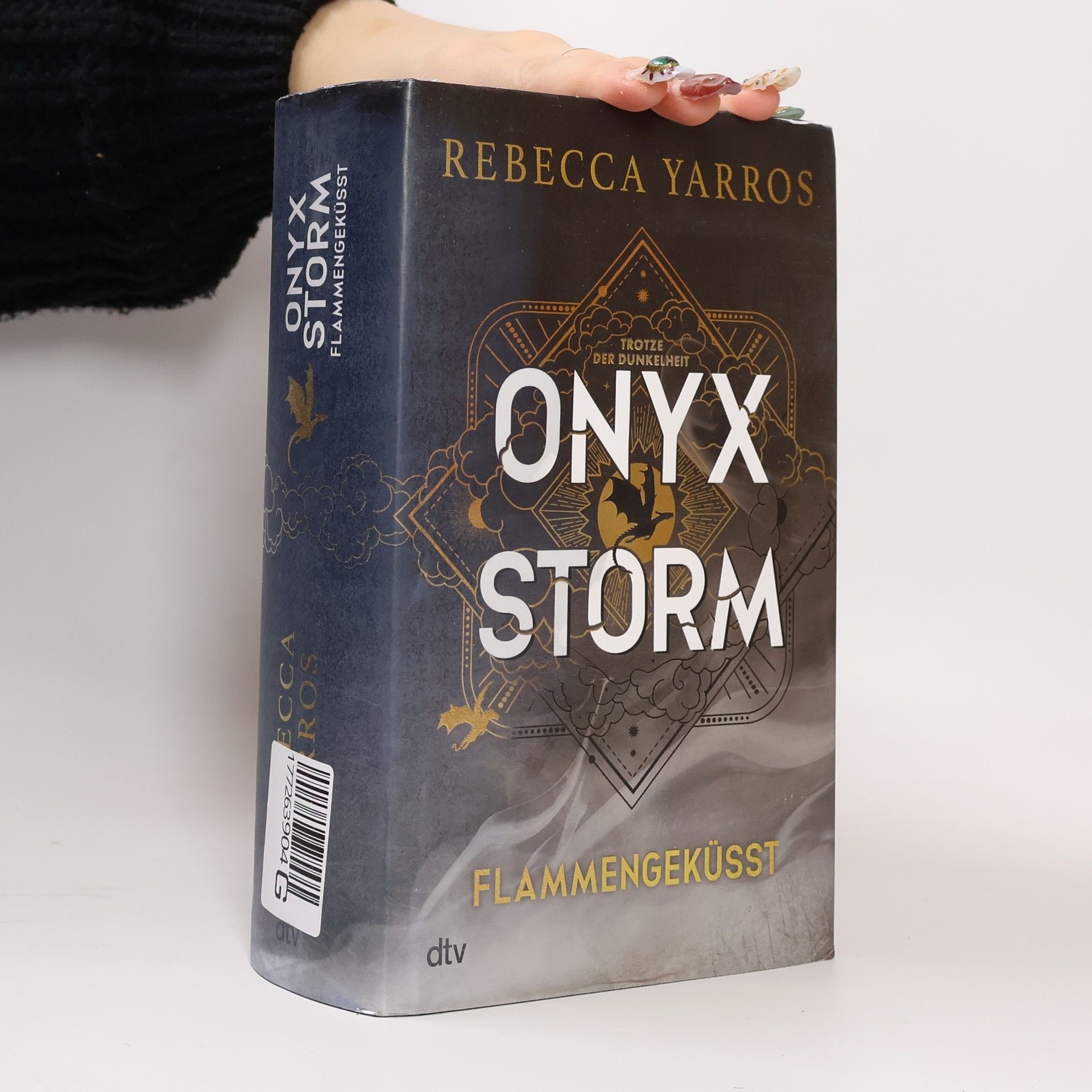 Rebecca Yarros Onyx Storm - Flammengeküsst - Deluxe-Ausgabe mit Farbschnitt