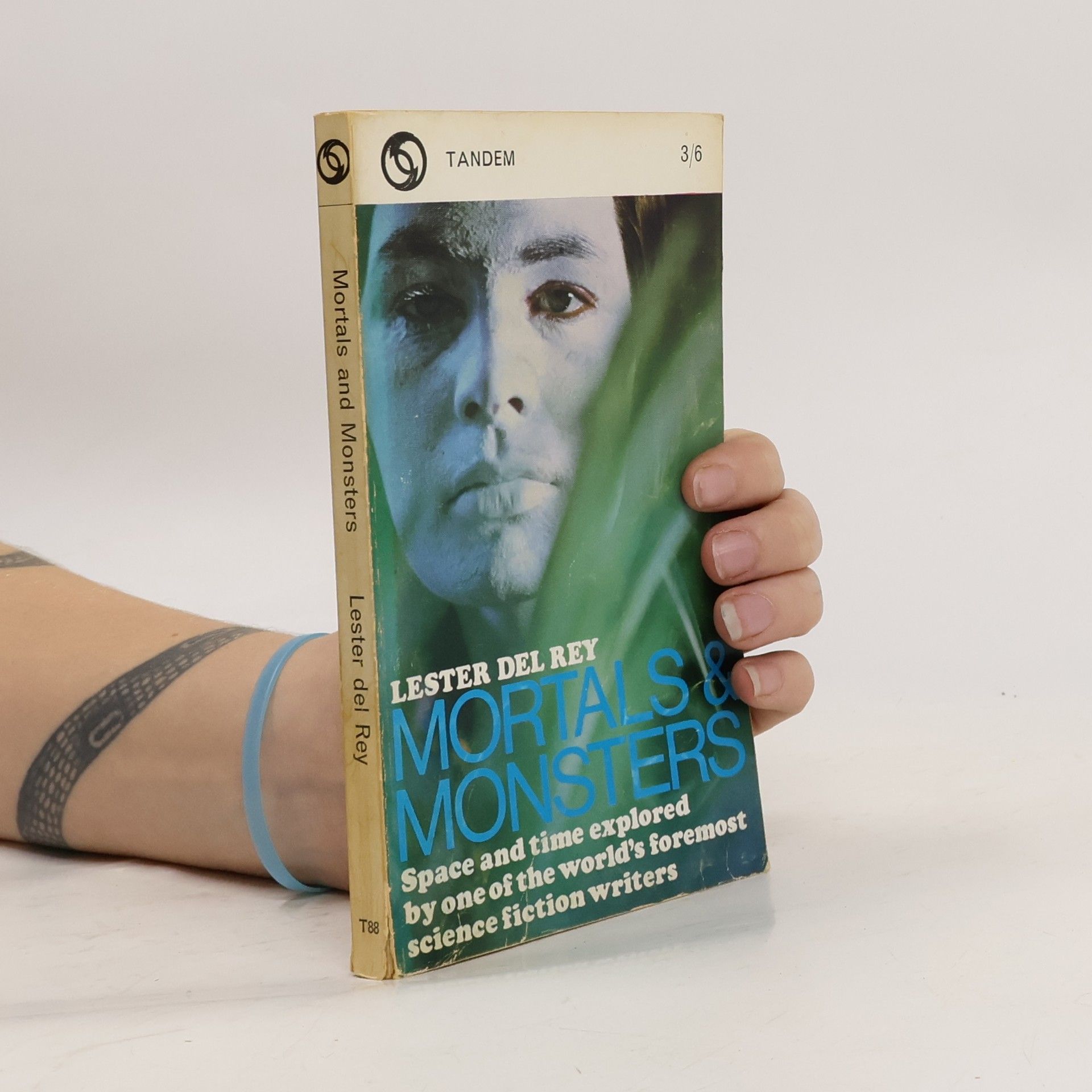 Lester Del Rey Mortals and Monsters