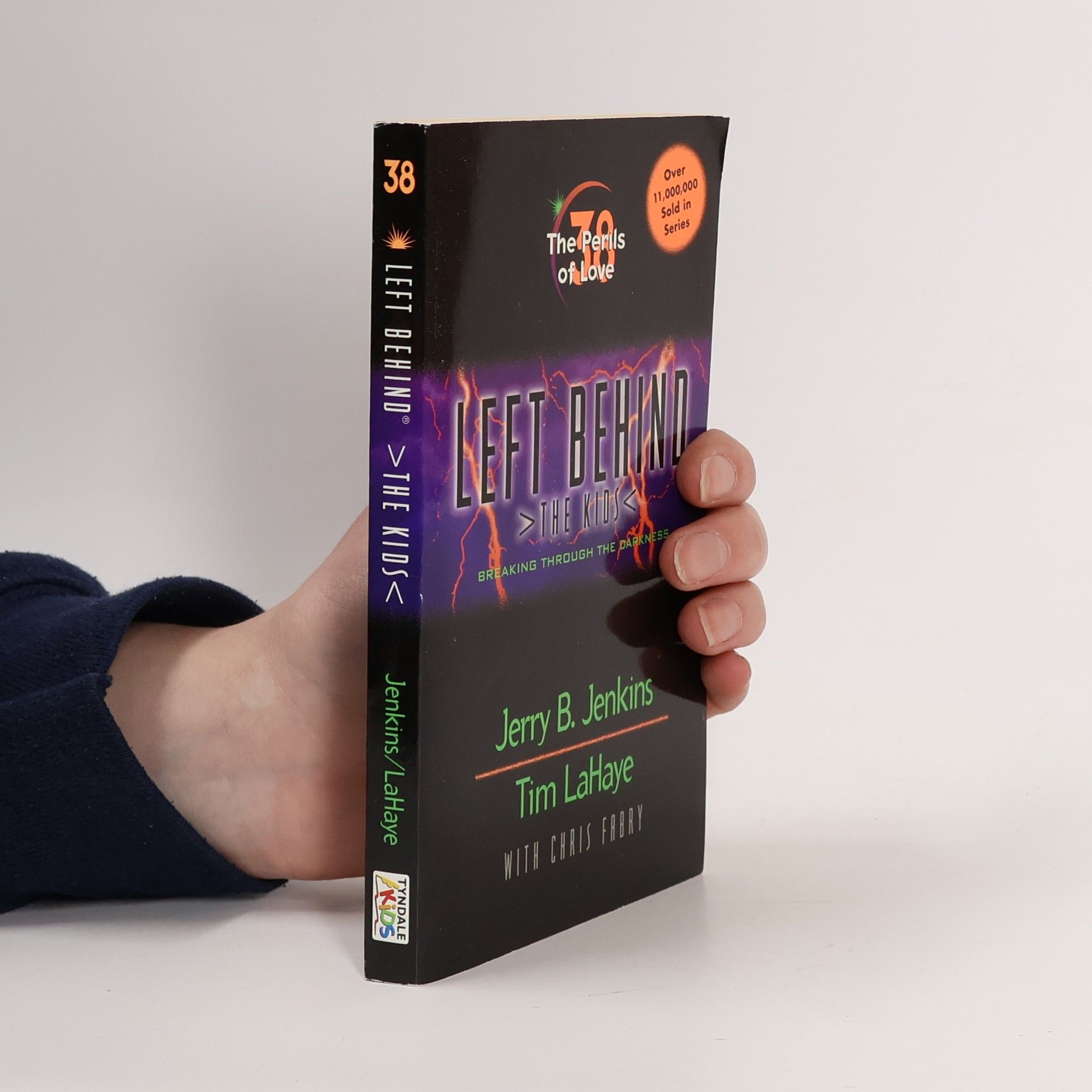 Jerry B. Jenkins Left Behind: The Kids - 38: The Perils of Love