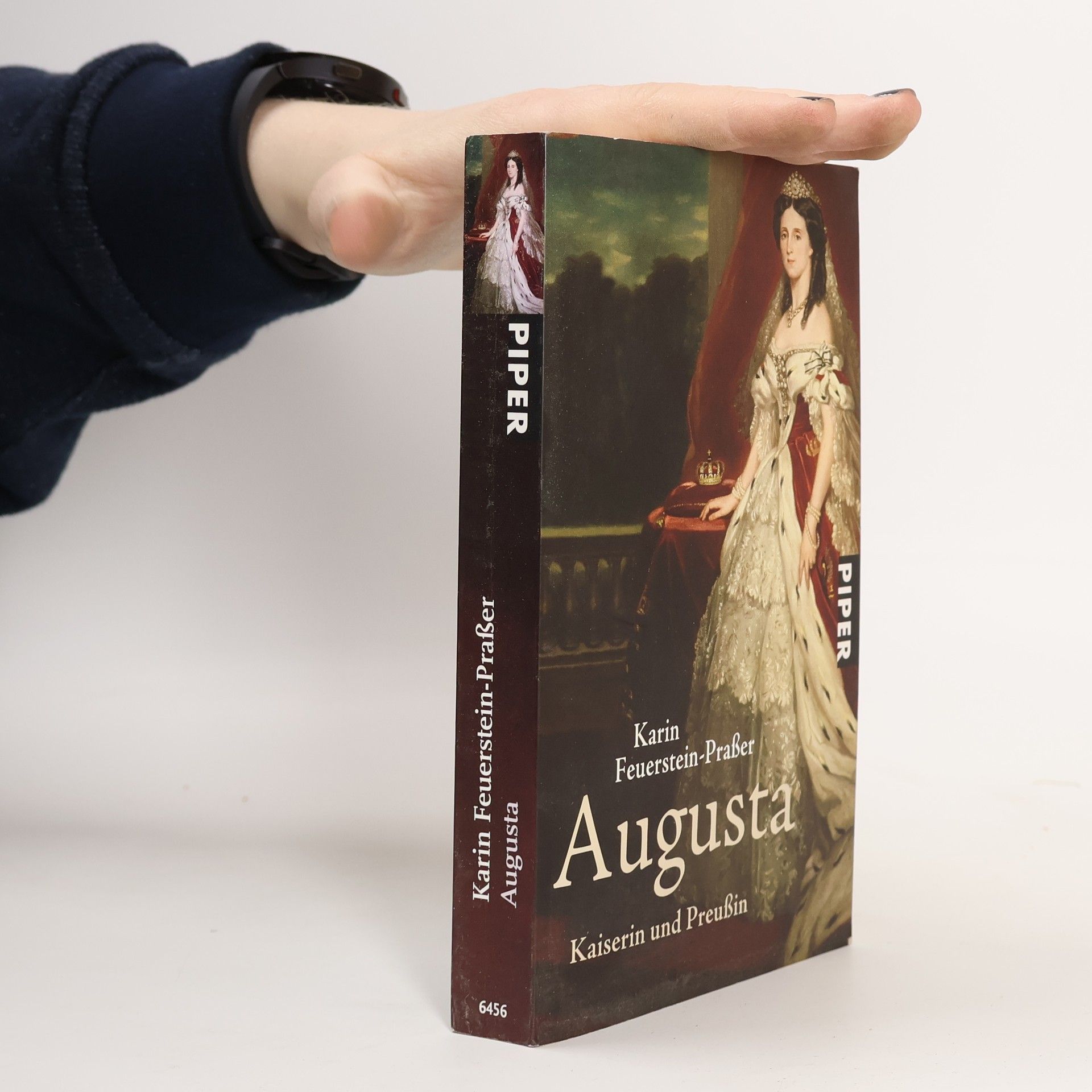 Karin Feuerstein-Praßer Augusta