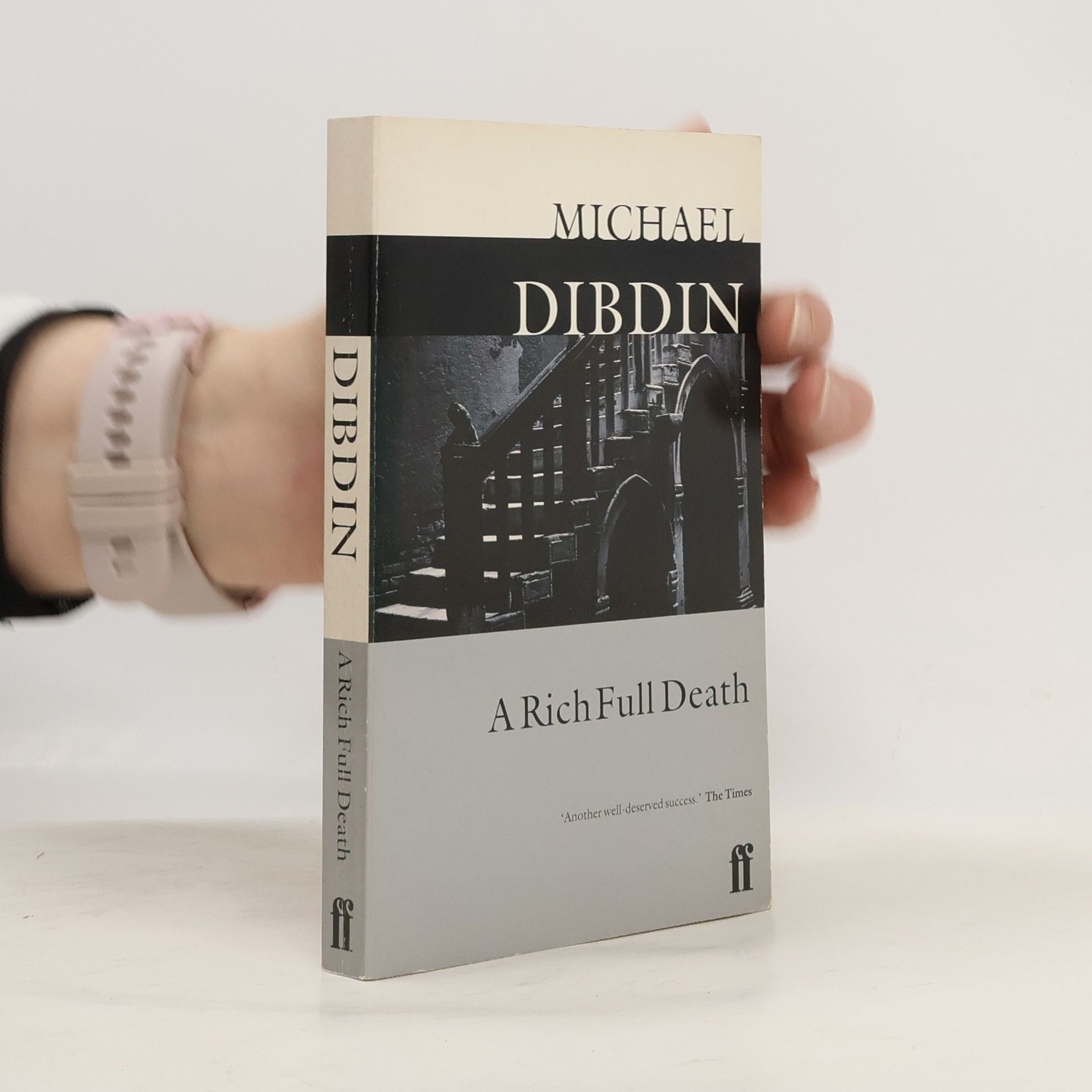 Michael Dibdin A Rich Full Death