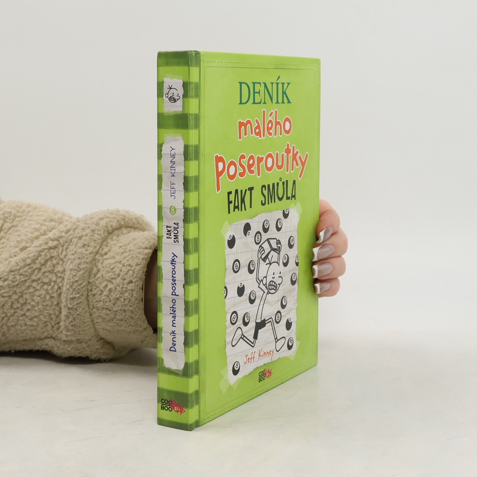 Jeff Kinney Deník malého poseroutky 8. Fakt smůla