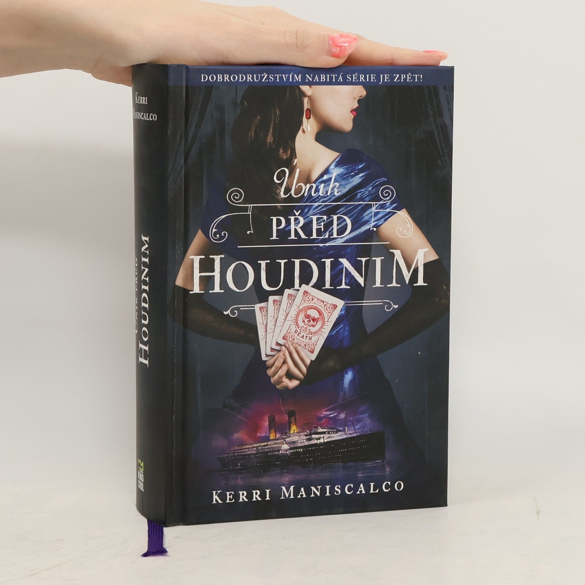 Kerri Maniscalco Únik před Houdinim