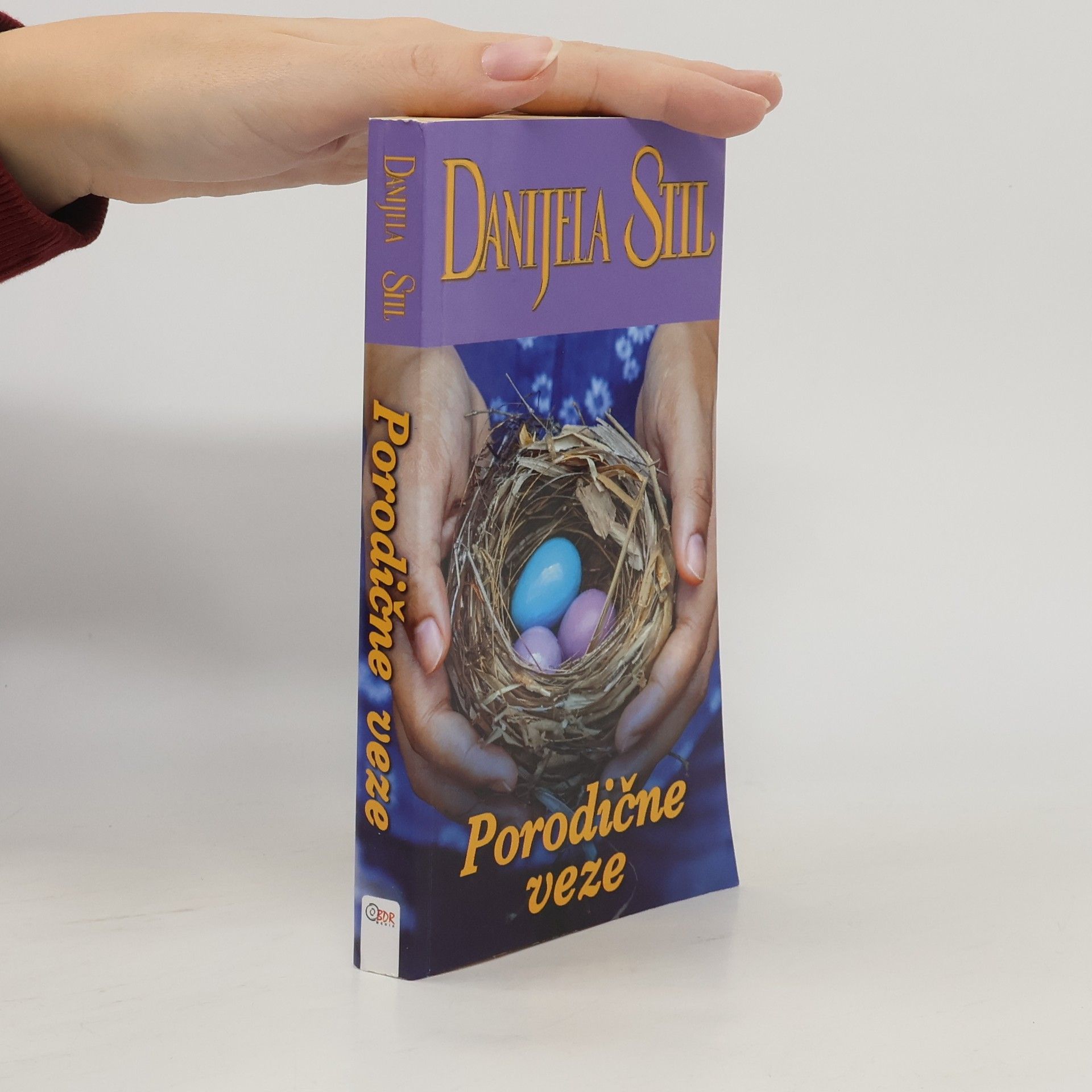 Danijela Stil Porodične veze