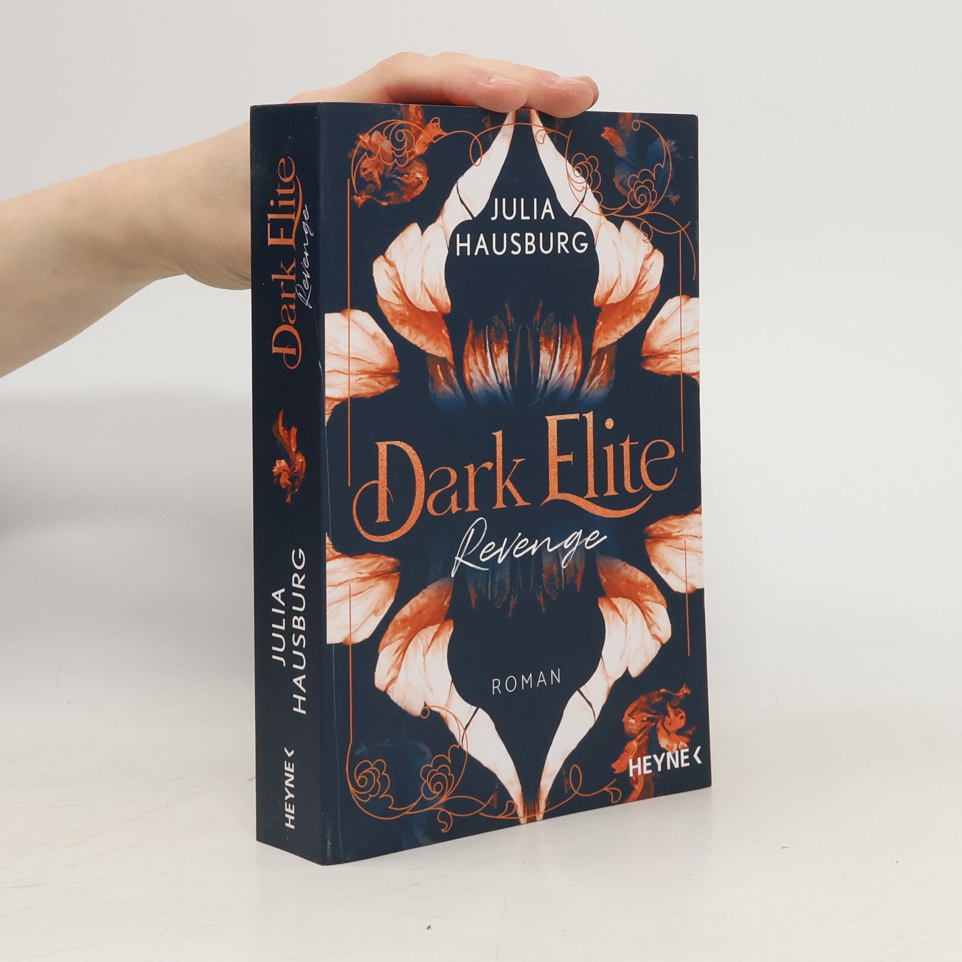 Julia Hausburg Dark Elite – Revenge