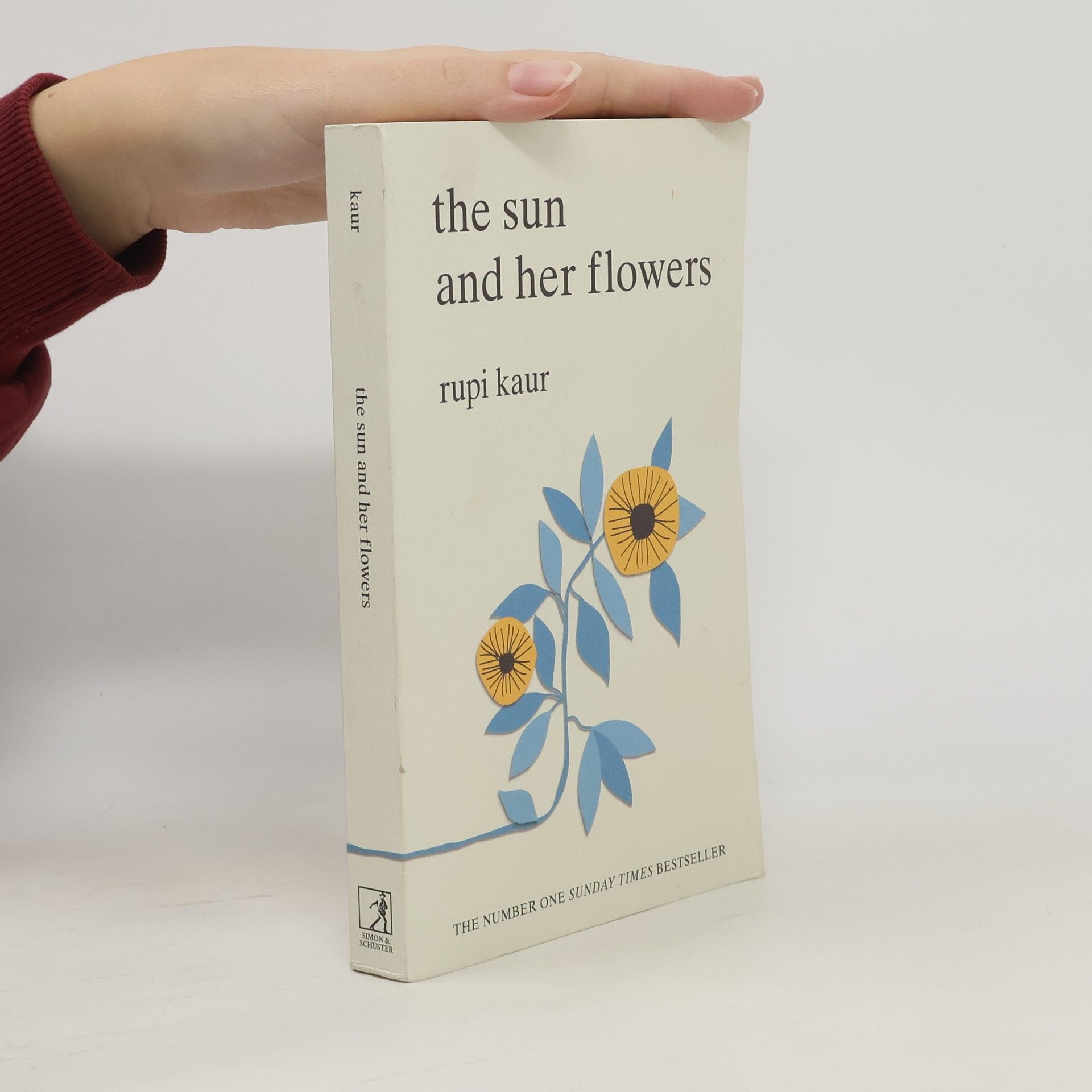 Rupi Kaur The Sun And Her Flowers
