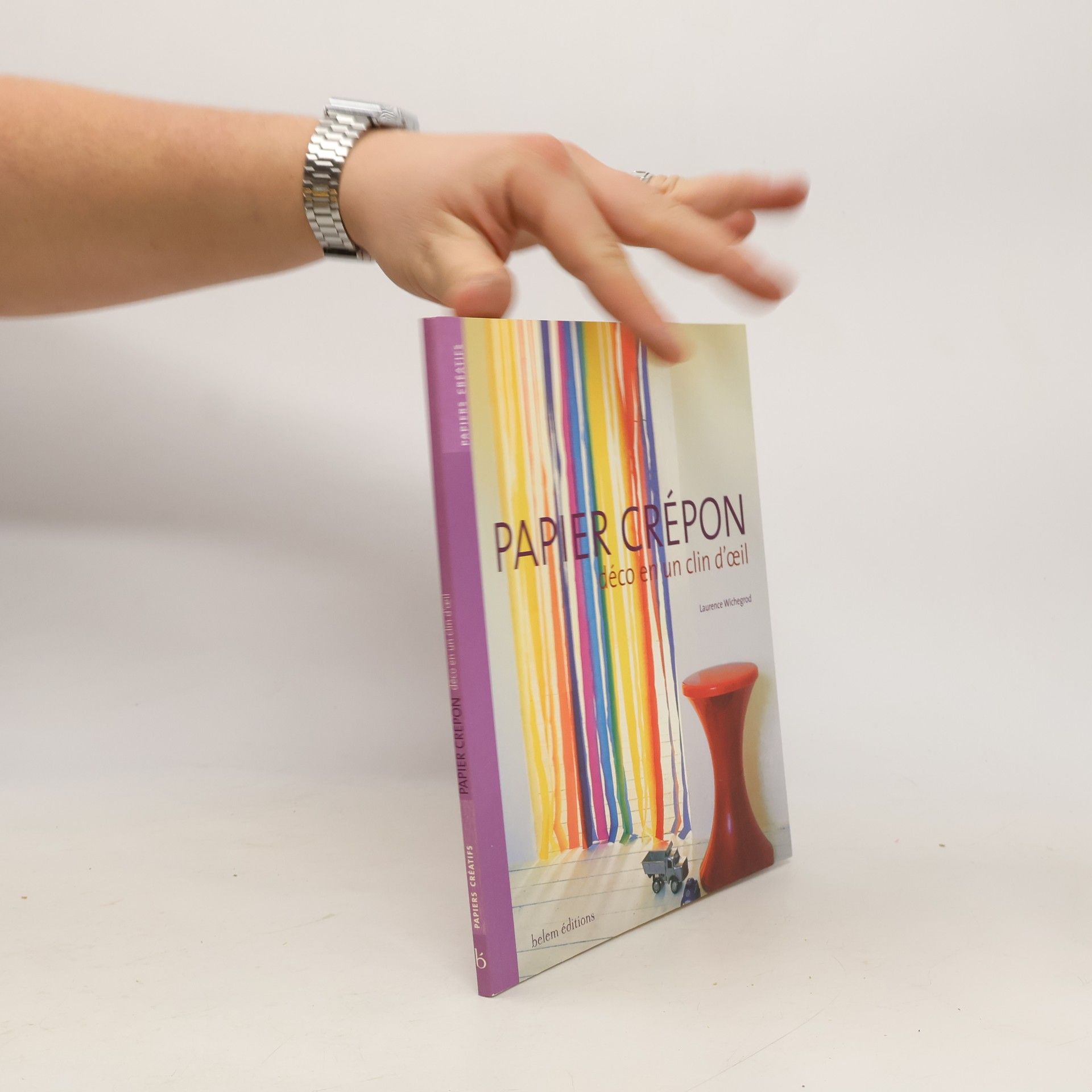 Laurence Wichegrod Papier crépon