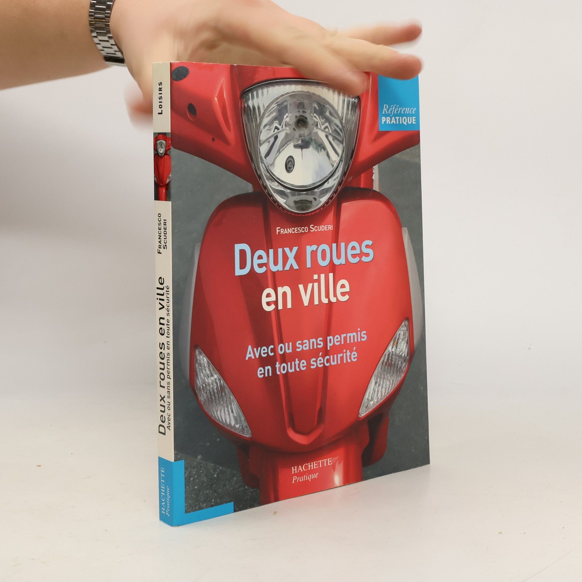 Francesco Scuderi Deux-roues en ville