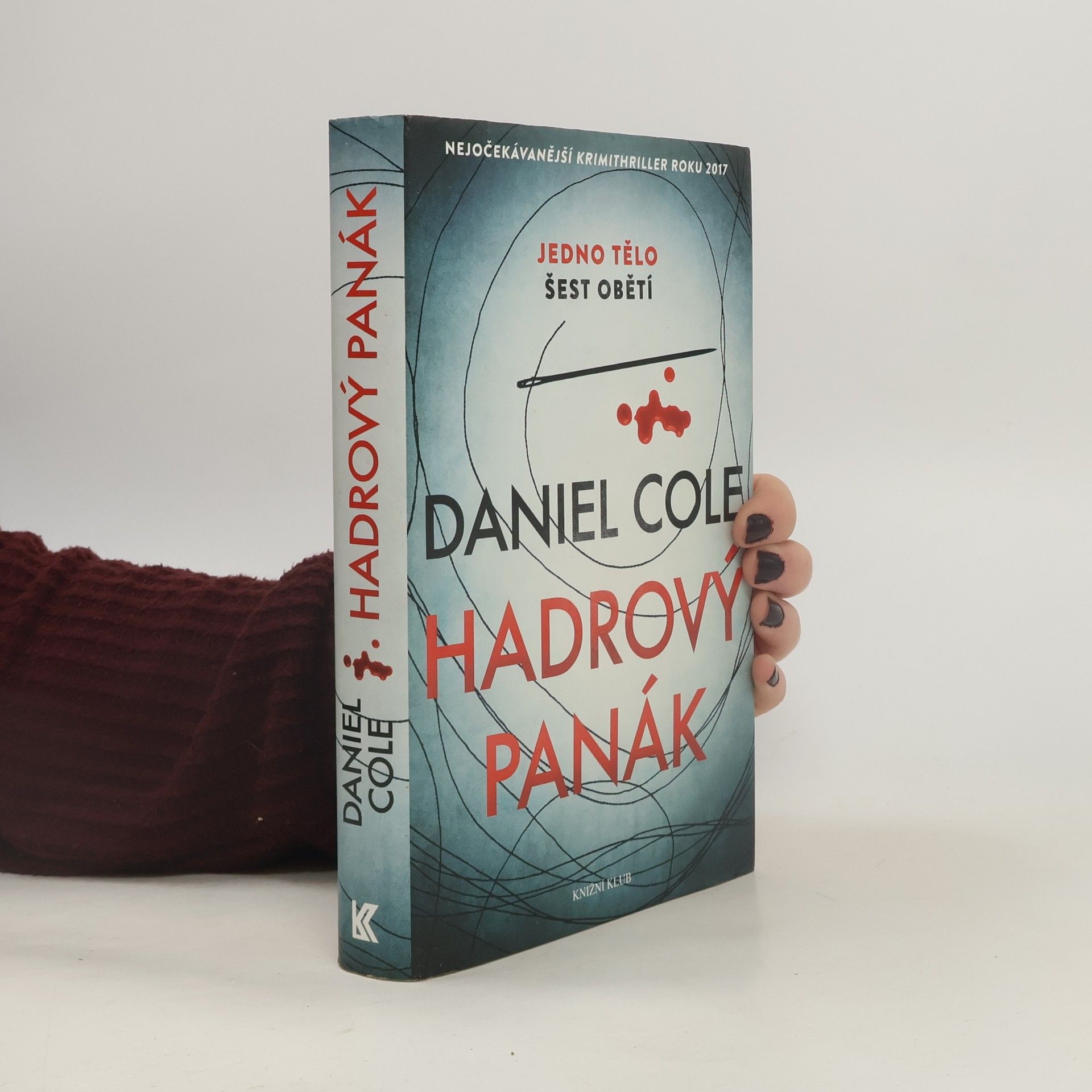 Daniel Cole Hadrový panák