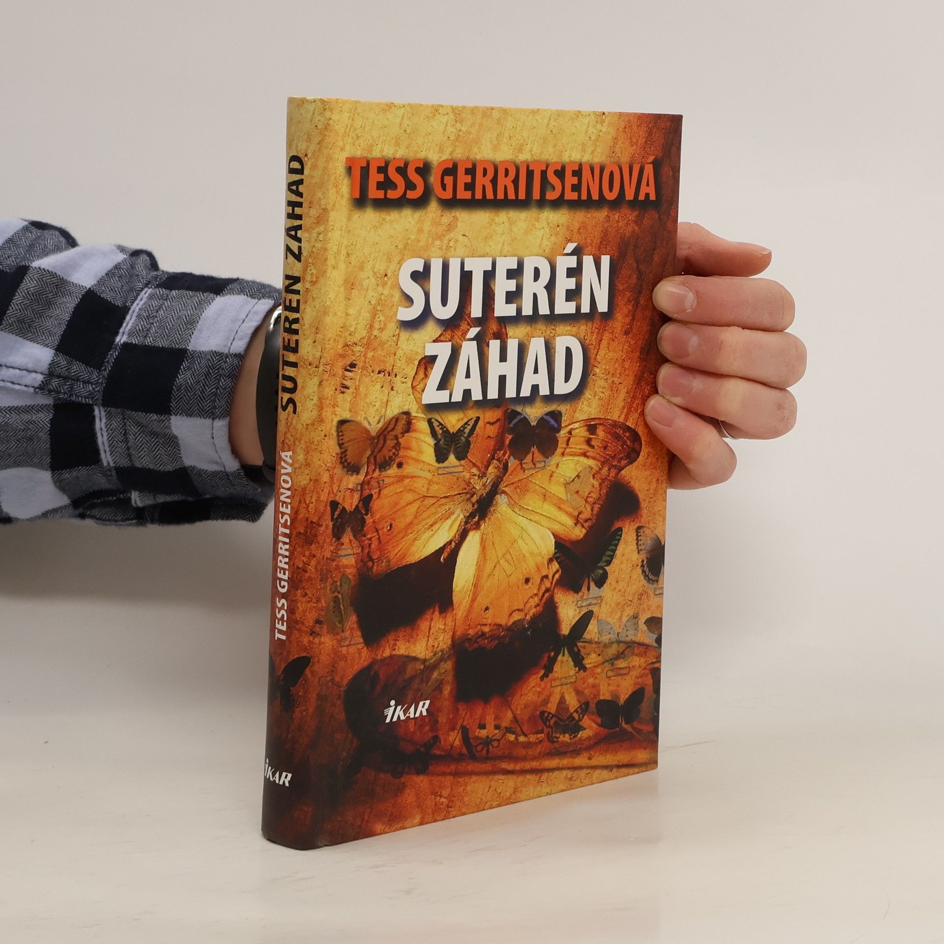 Tess Gerritsen Suterén záhad