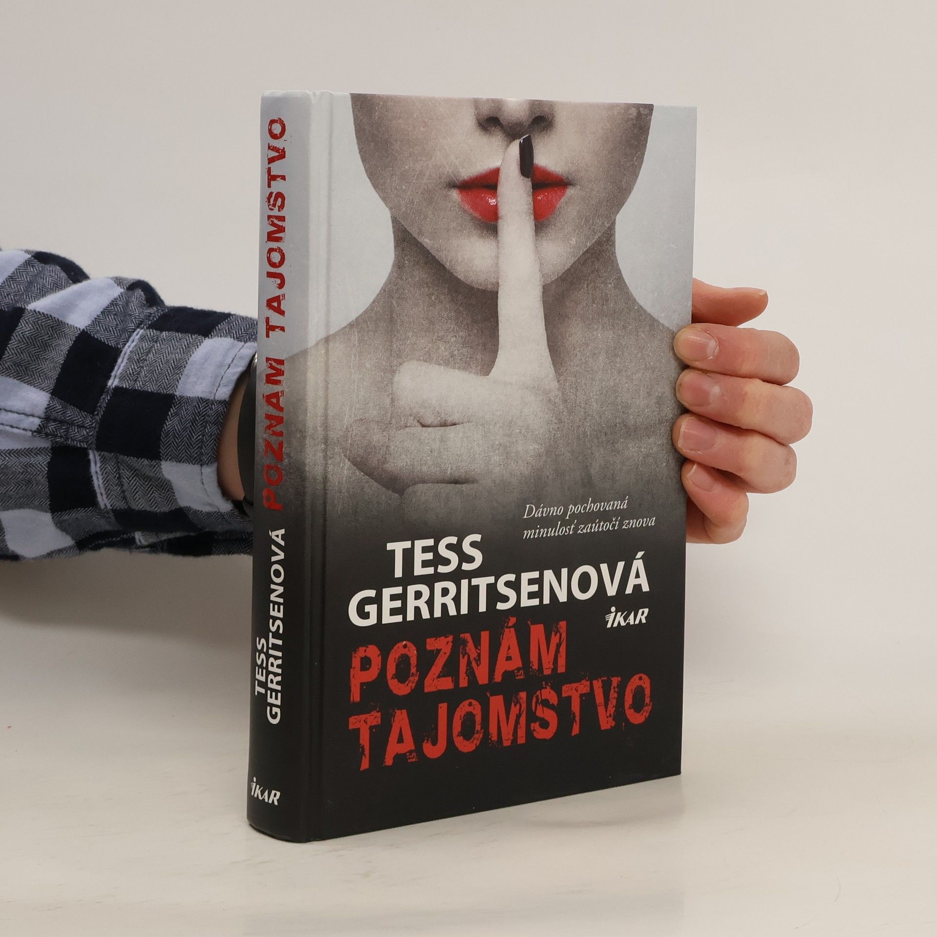 Tess Gerritsen Poznám tajomstvo