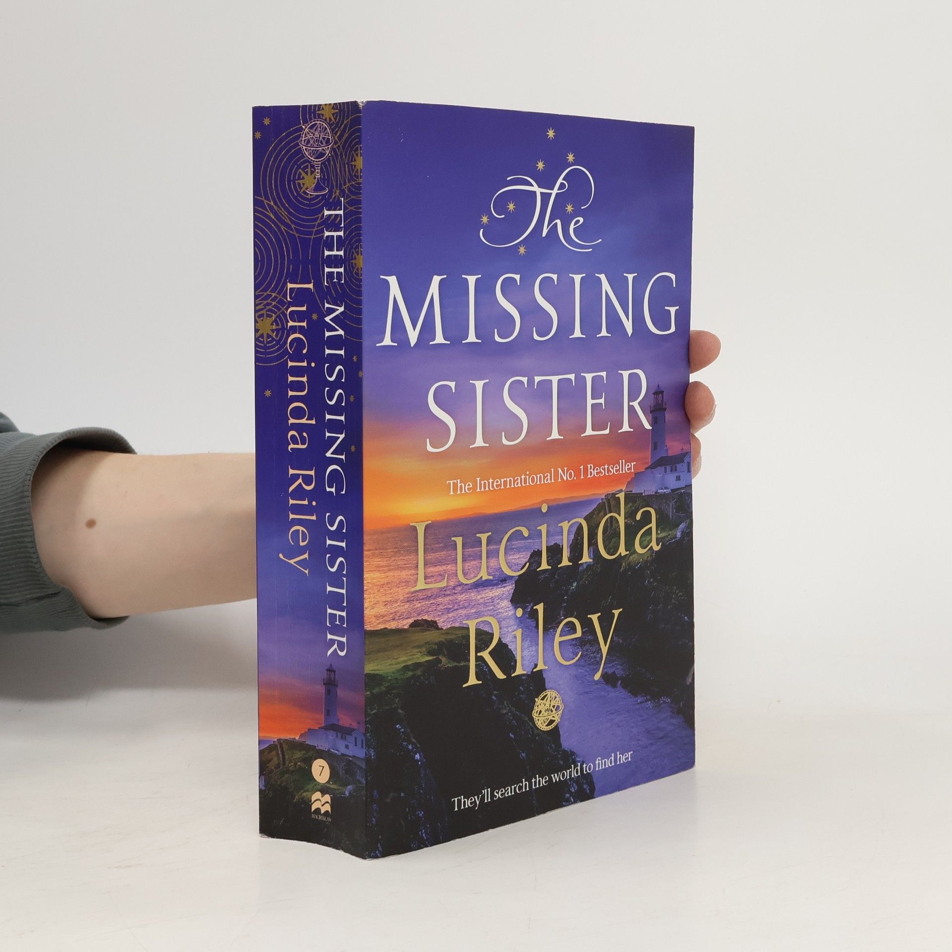 Lucinda Riley Missing Sister