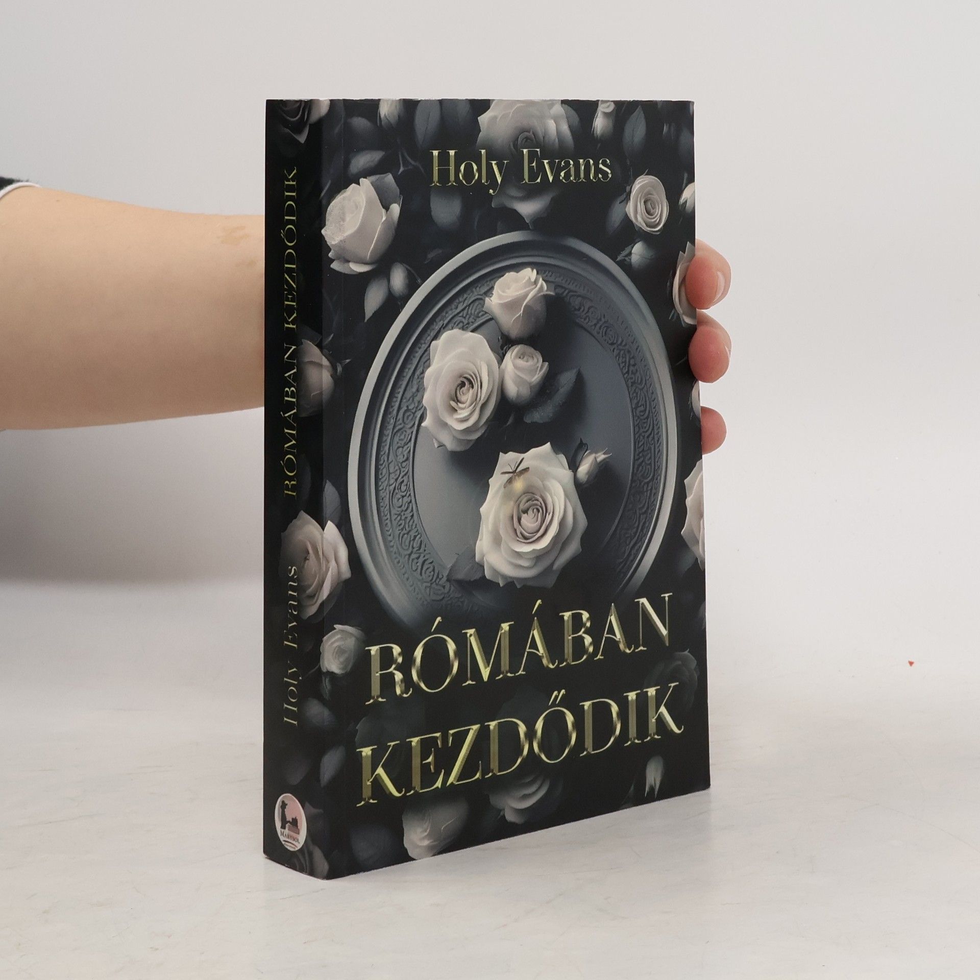 Holy Evans Rómában kezdődik