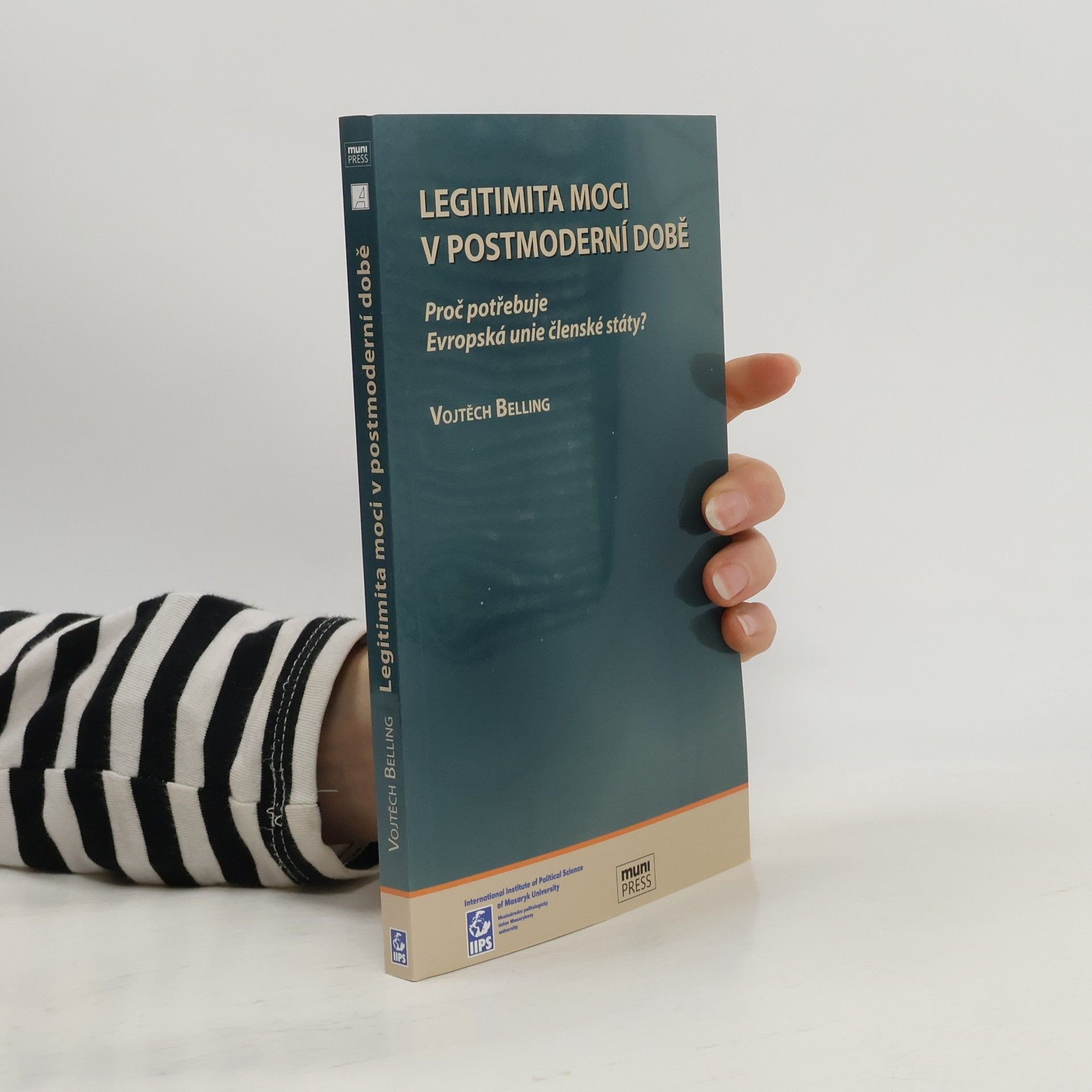 Legitimita moci v postmoderní době