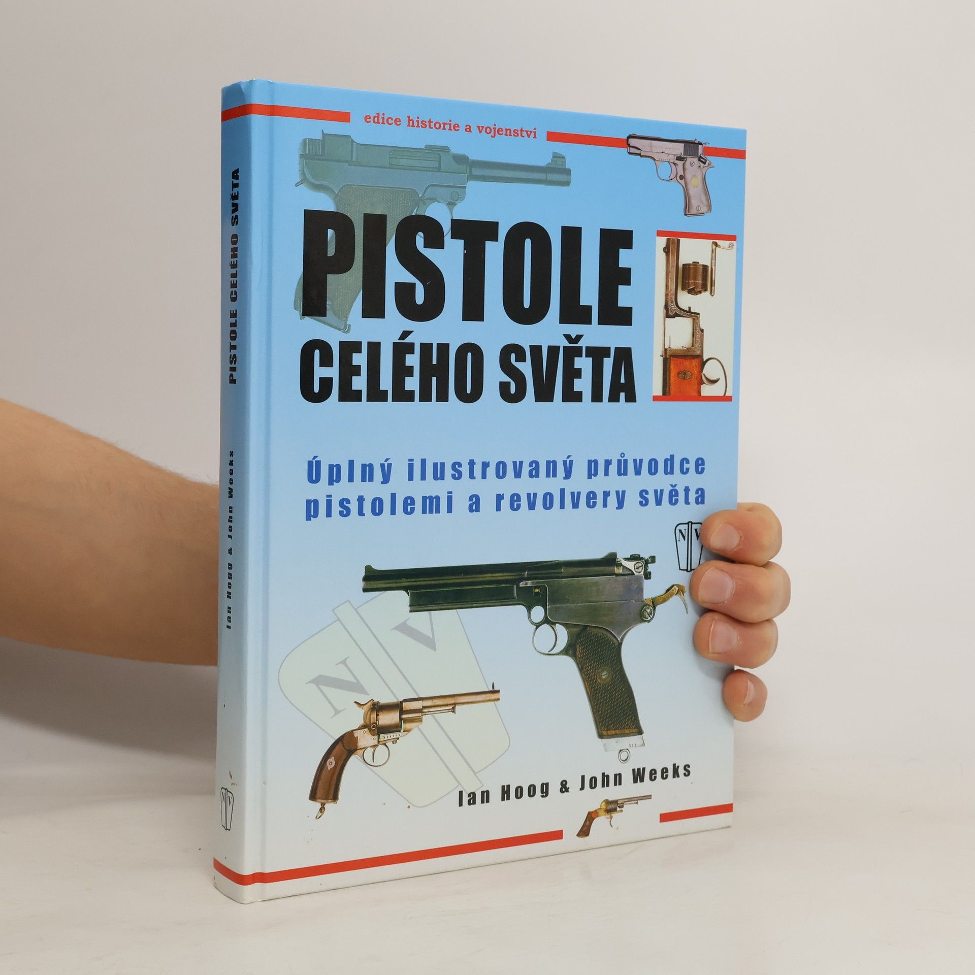 Ian Vernon Hogg Pistole celého světa