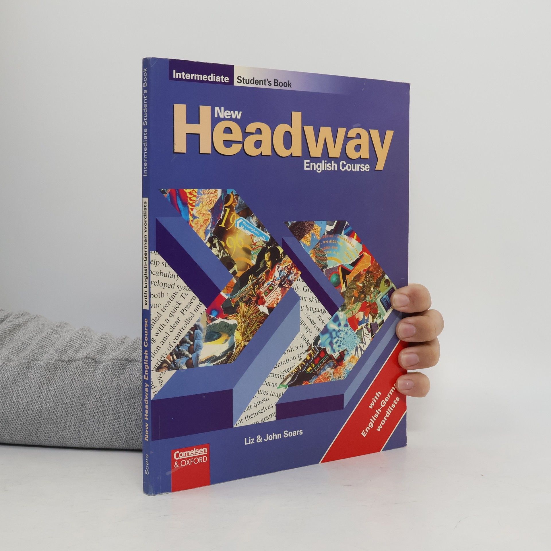 AA.VV. New headway English course