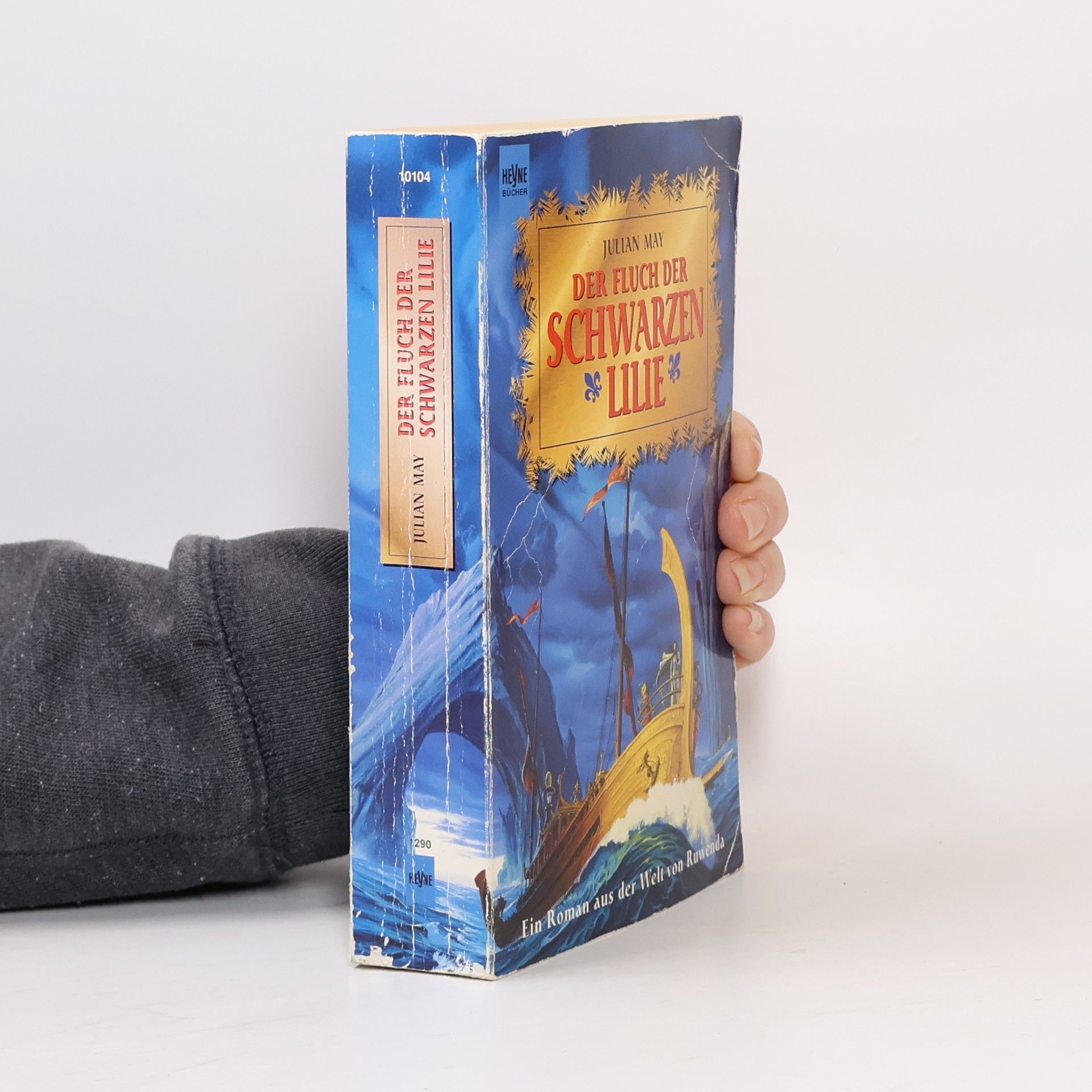 Julian May Der Fluch der schwarzen Lilie