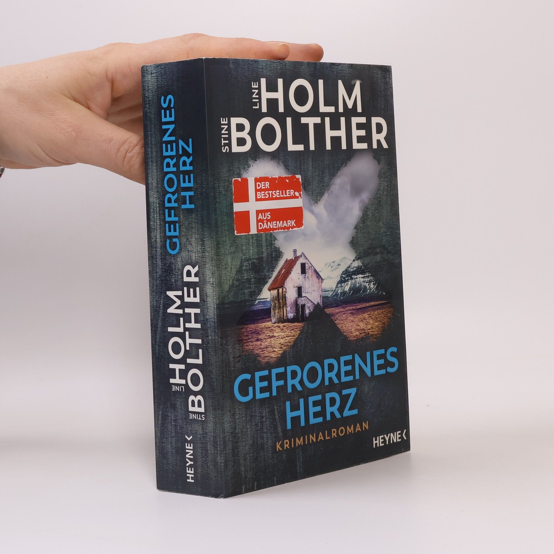 Line Holm Gefrorenes herz