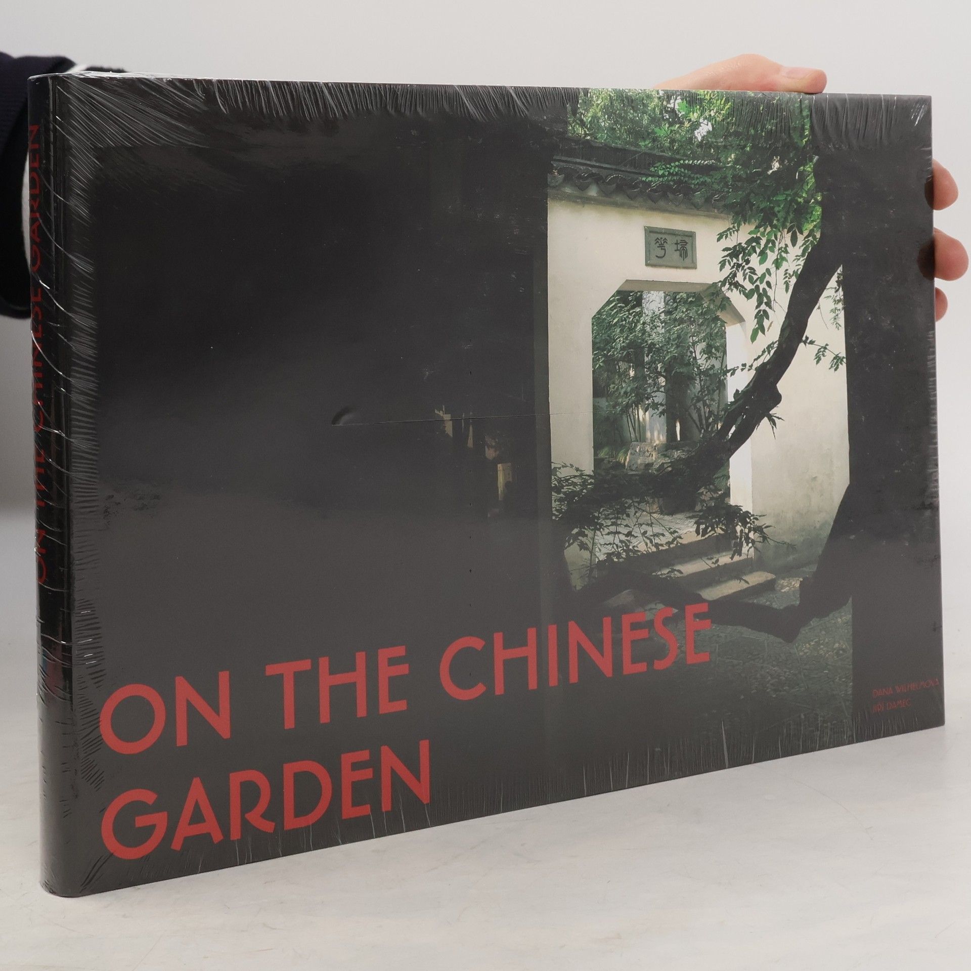 Jiří Damec On the Chinese Garden