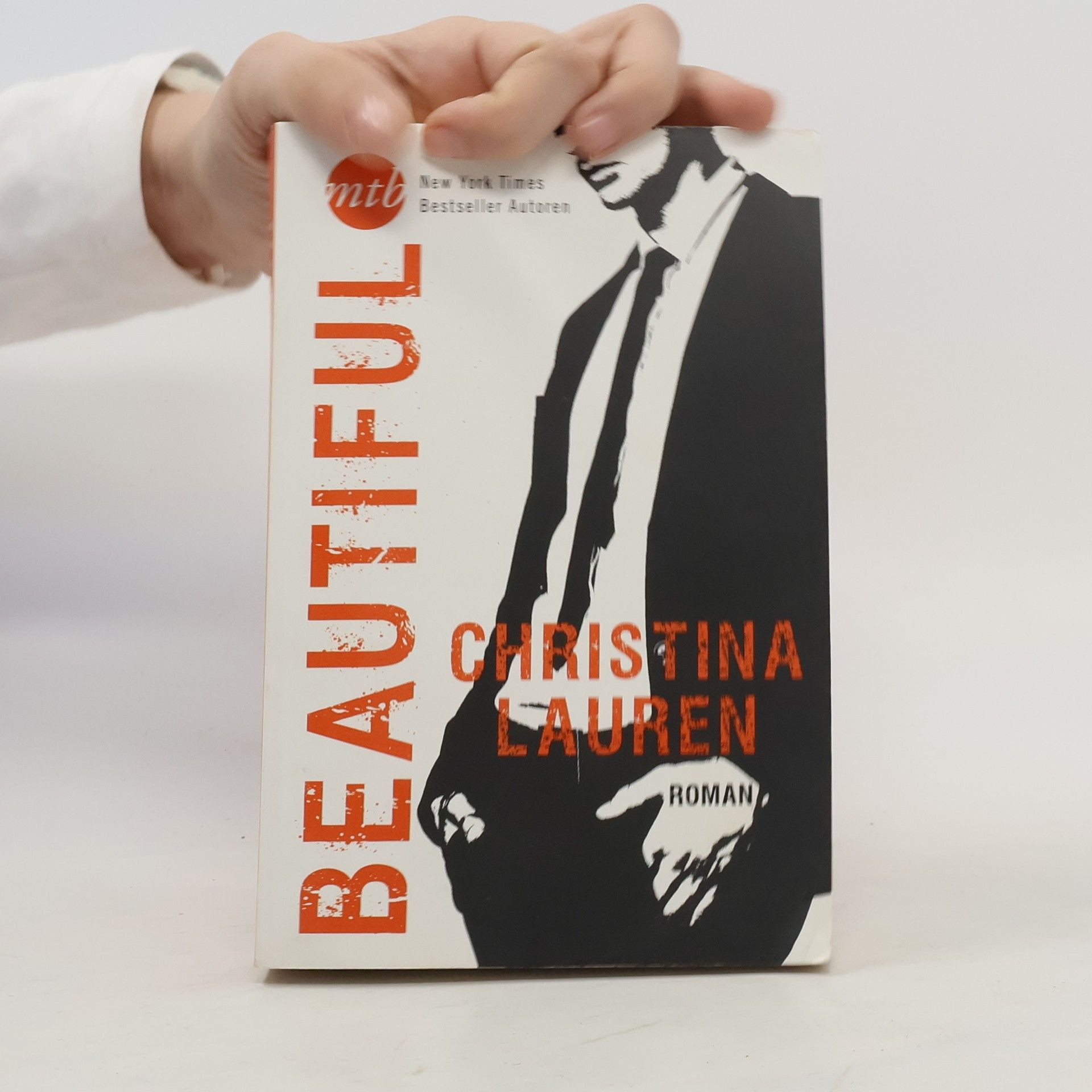 Christina Lauren Beautiful