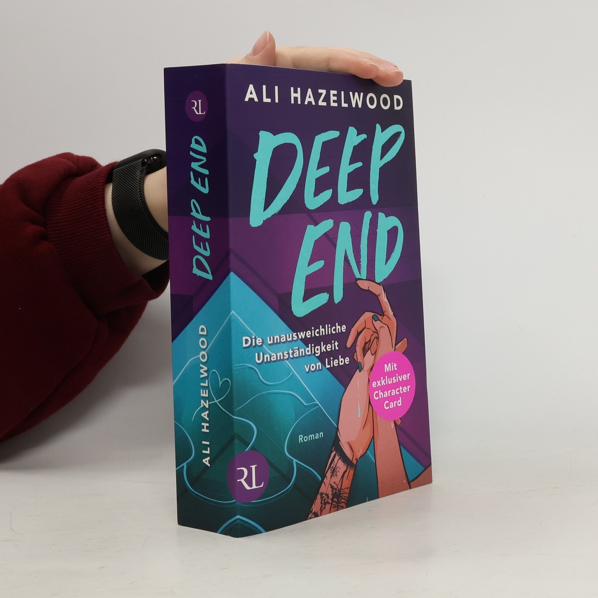 Ali Hazelwood Deep End