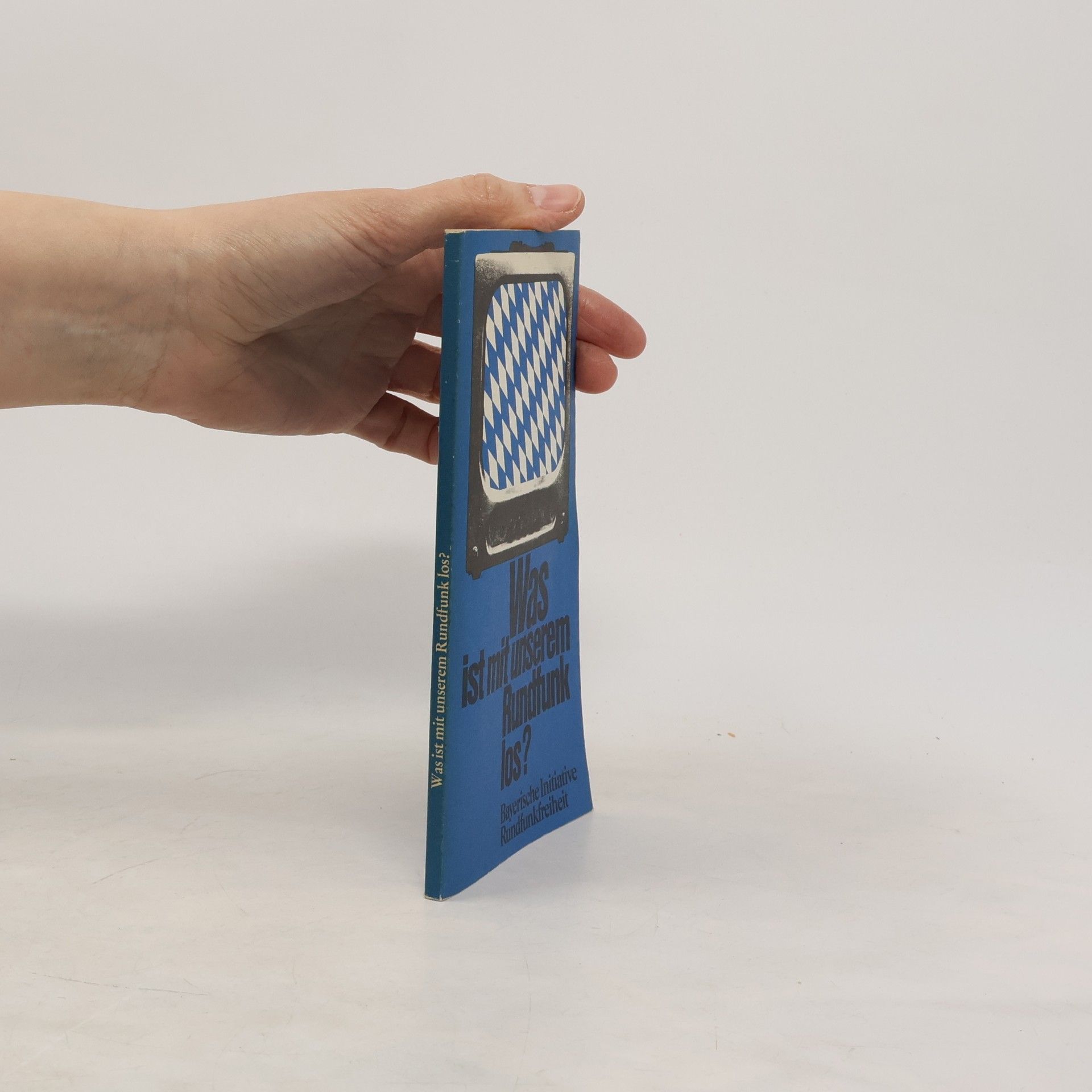 AA.VV. Was ist mit unserem Rundfunk Ios?