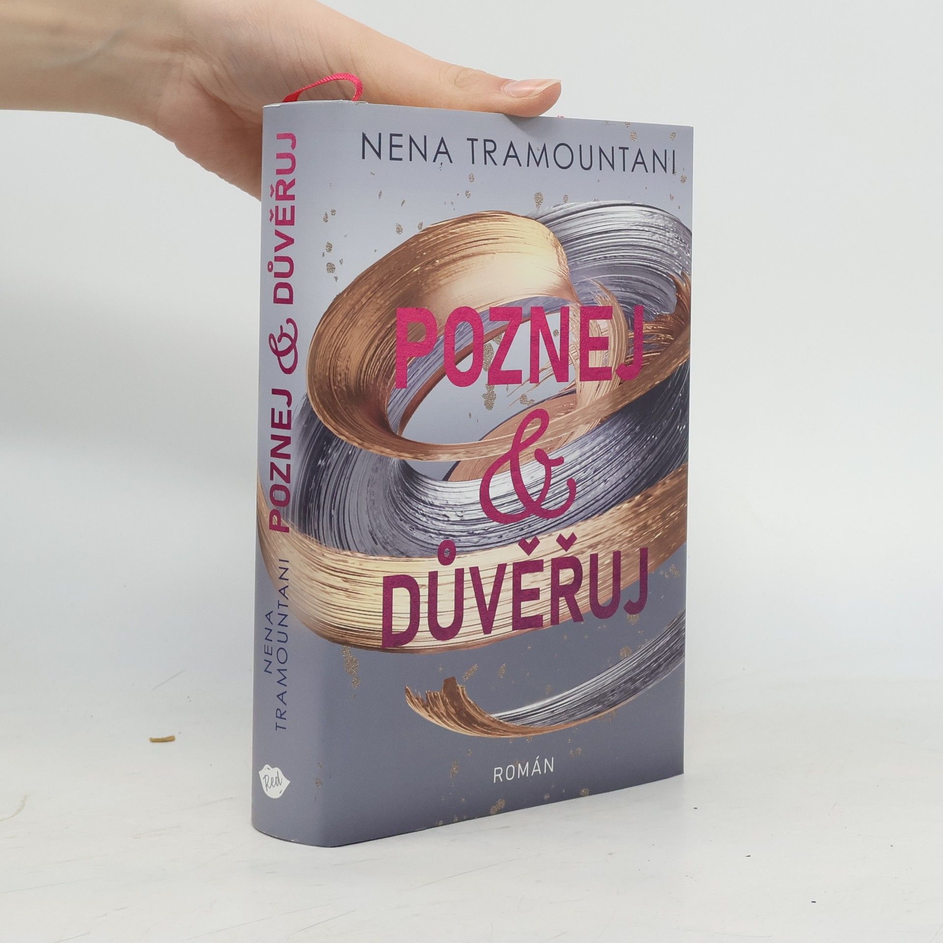 Nena Tramountani Poznej & důvěřuj