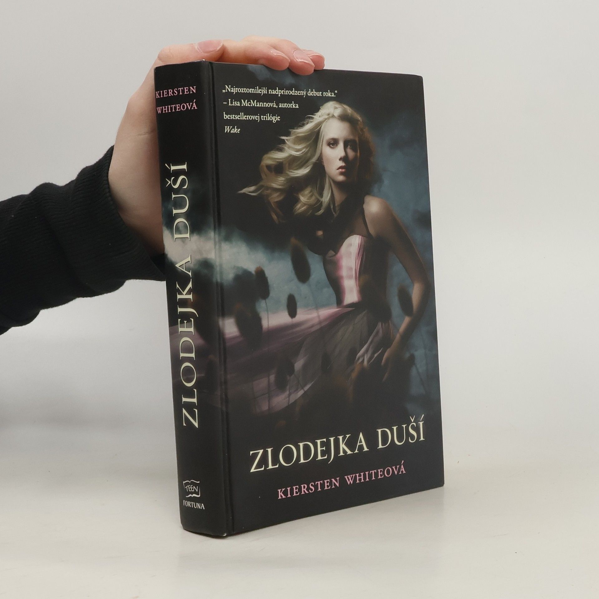 Kiersten Whiteová Zlodejka duší