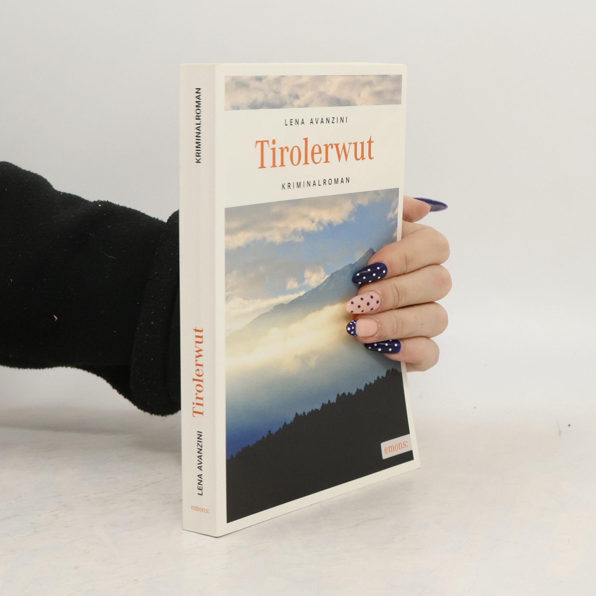 Lena Avanzini Tirolerwut