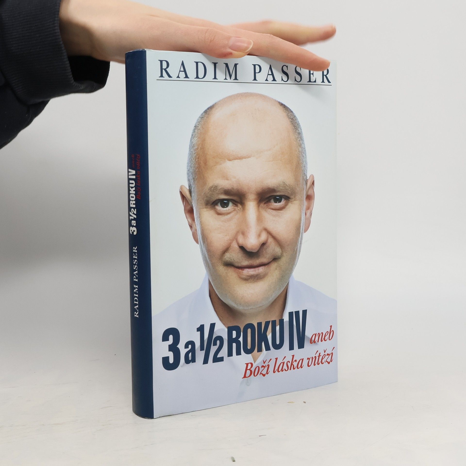 3 a 1/2 roku IV aneb Boží láska vítězí