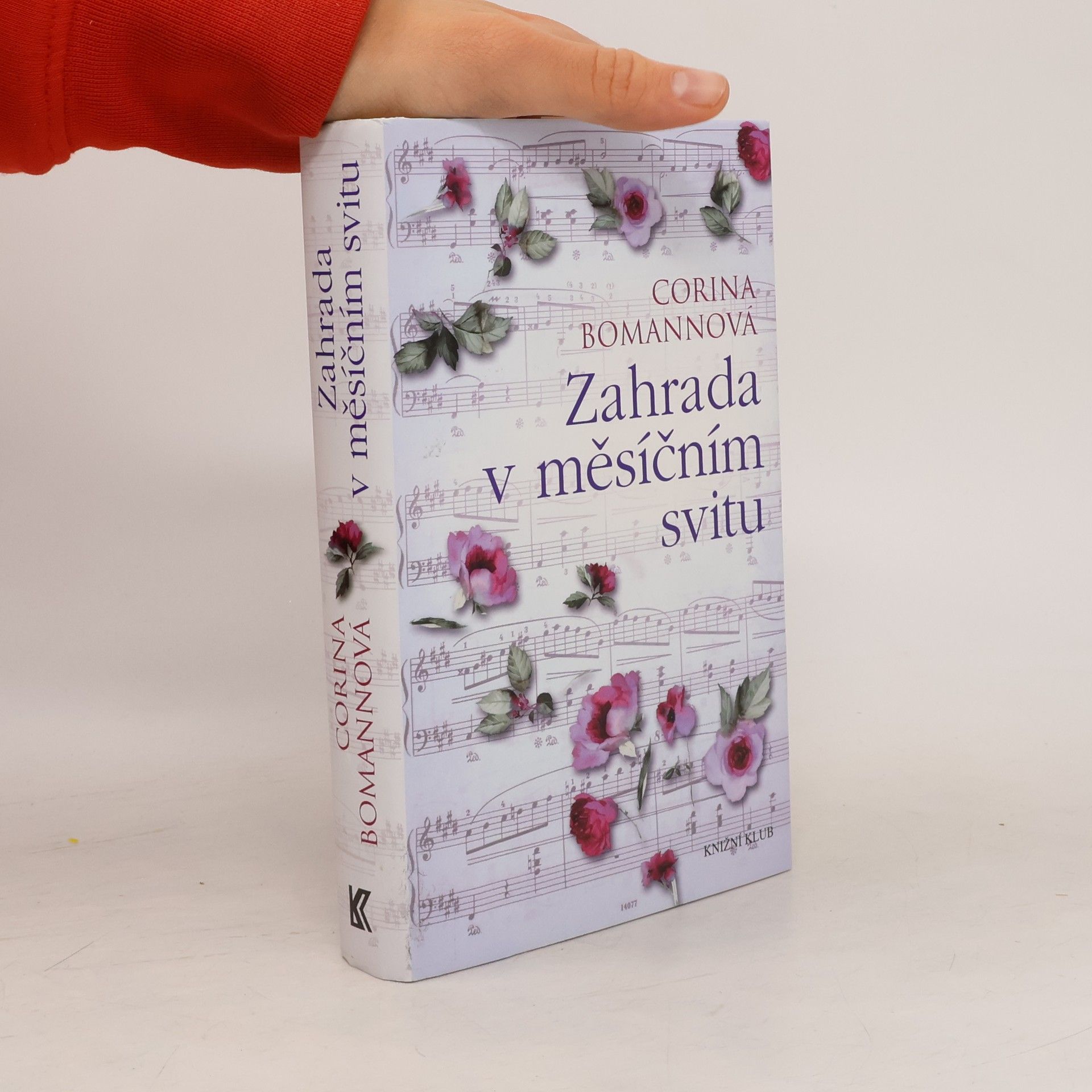 Corina Bomann Zahrada v měsíčním svitu