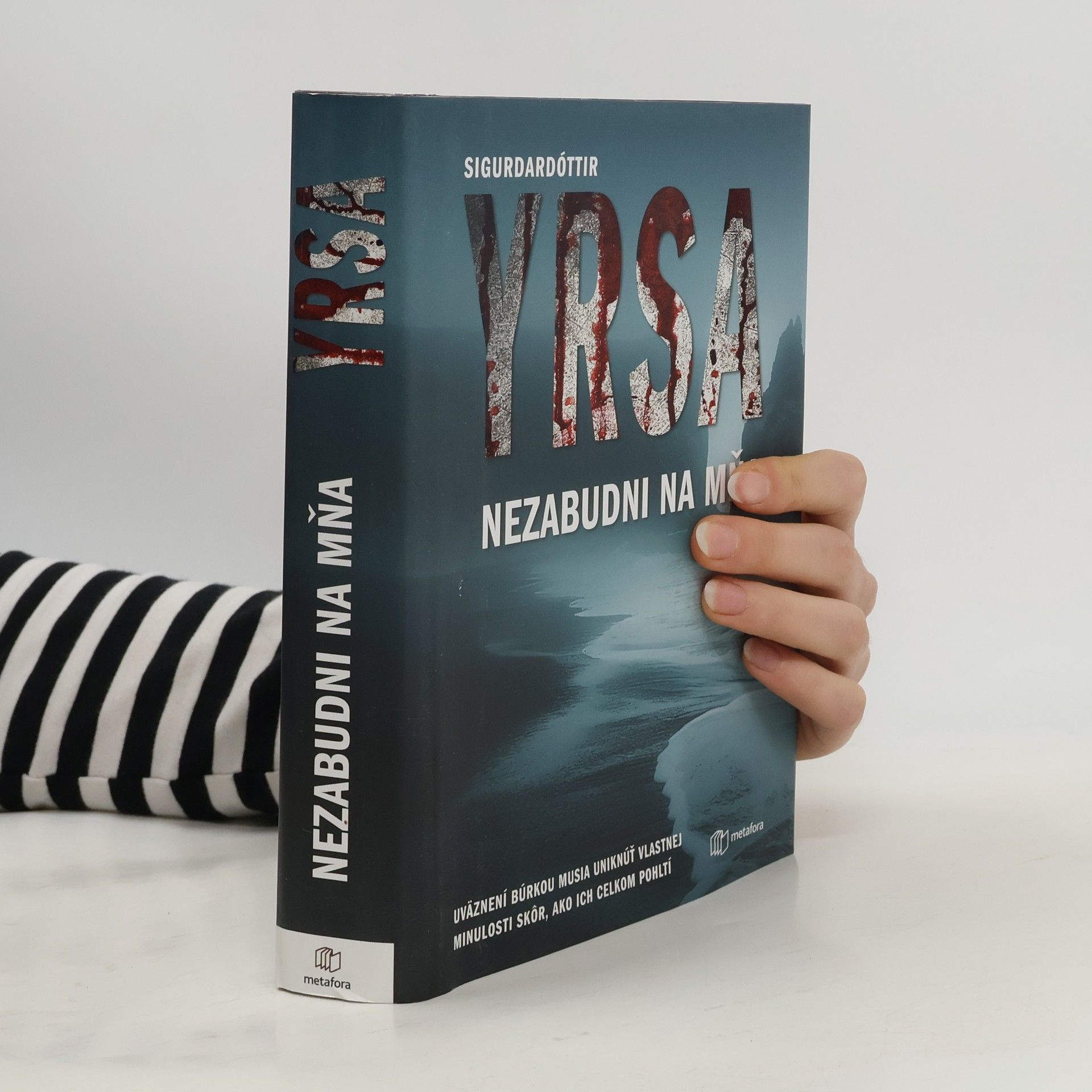 Yrsa Sigurðardóttir Nezabudni na mňa