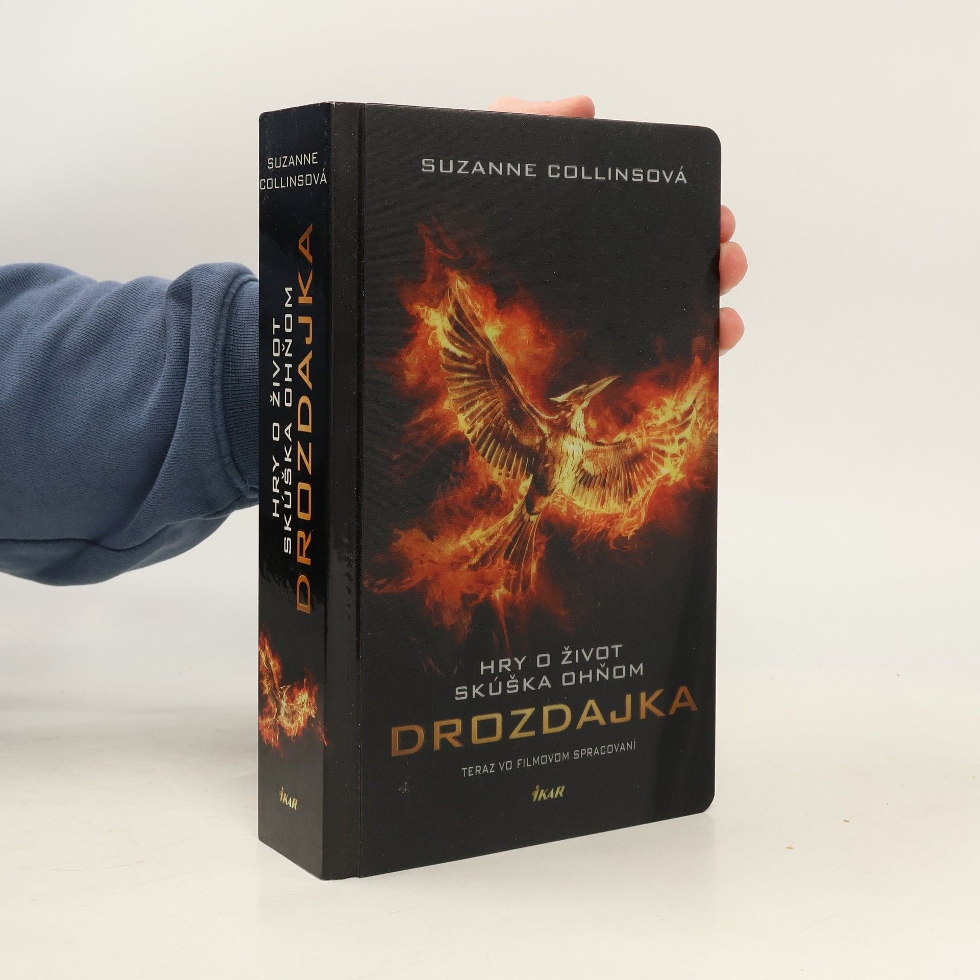 Suzanne Collins Hry o život. Skúška ohňom. Drozdajka