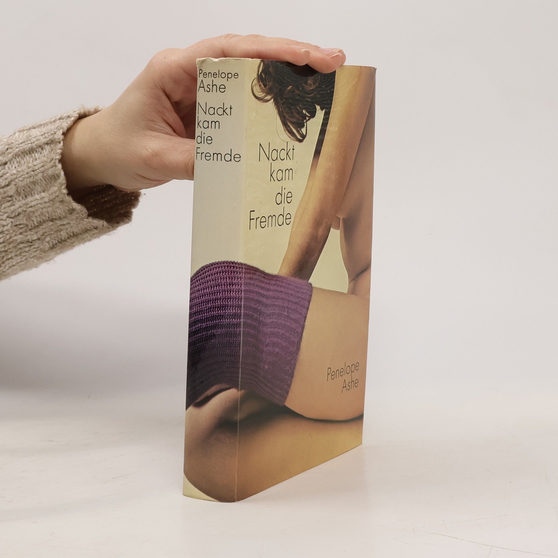 Penelope Ashe Nackt kam die Fremde