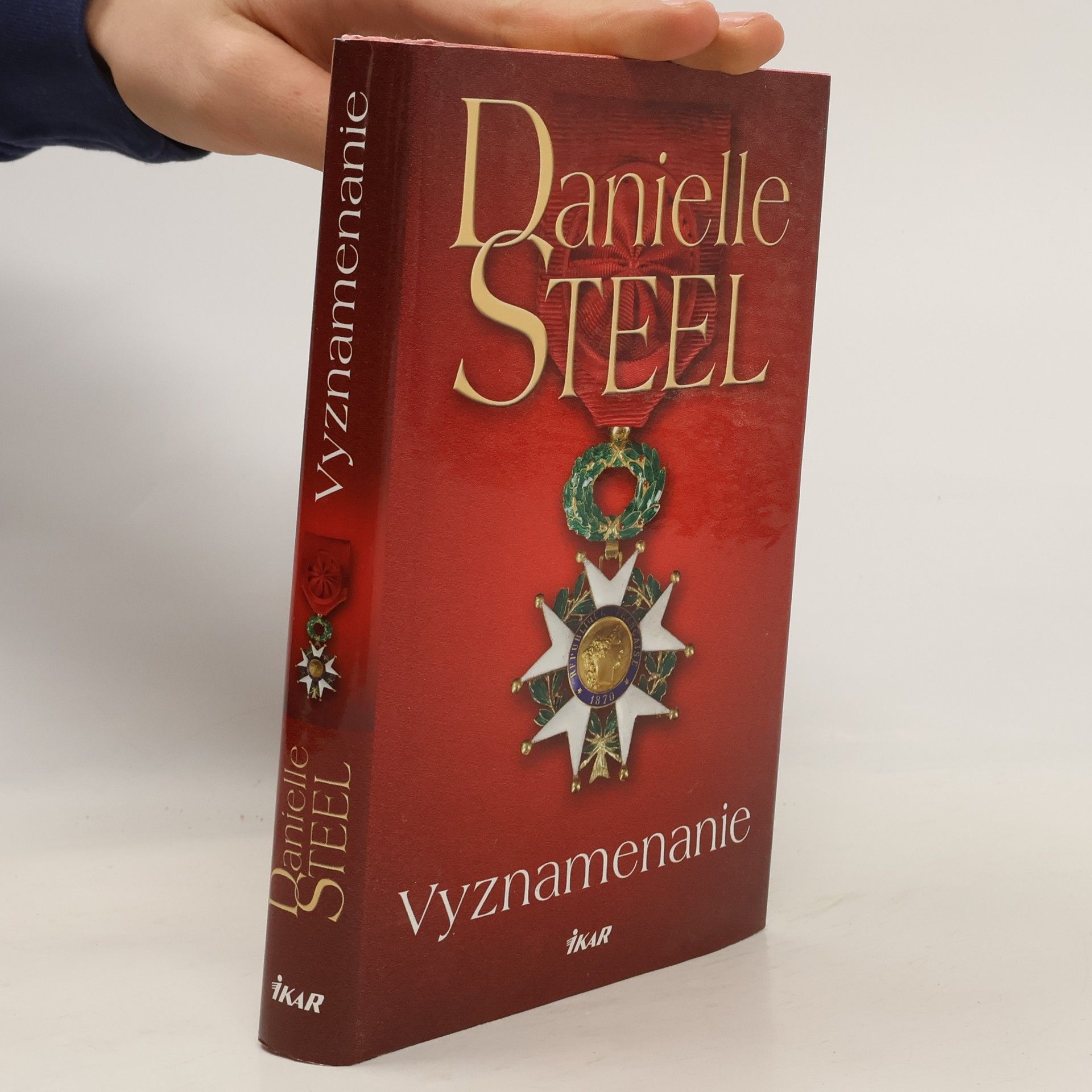 Danielle Steel Vyznamenanie