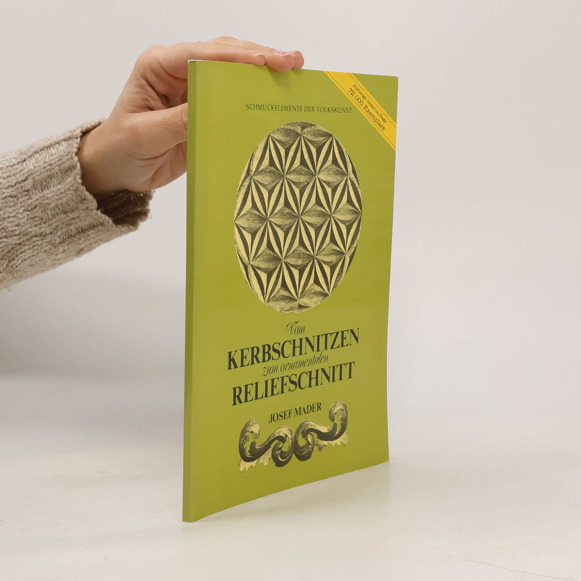 Vom Kerbschnitzen zum ornamentalen Reliefschnitt