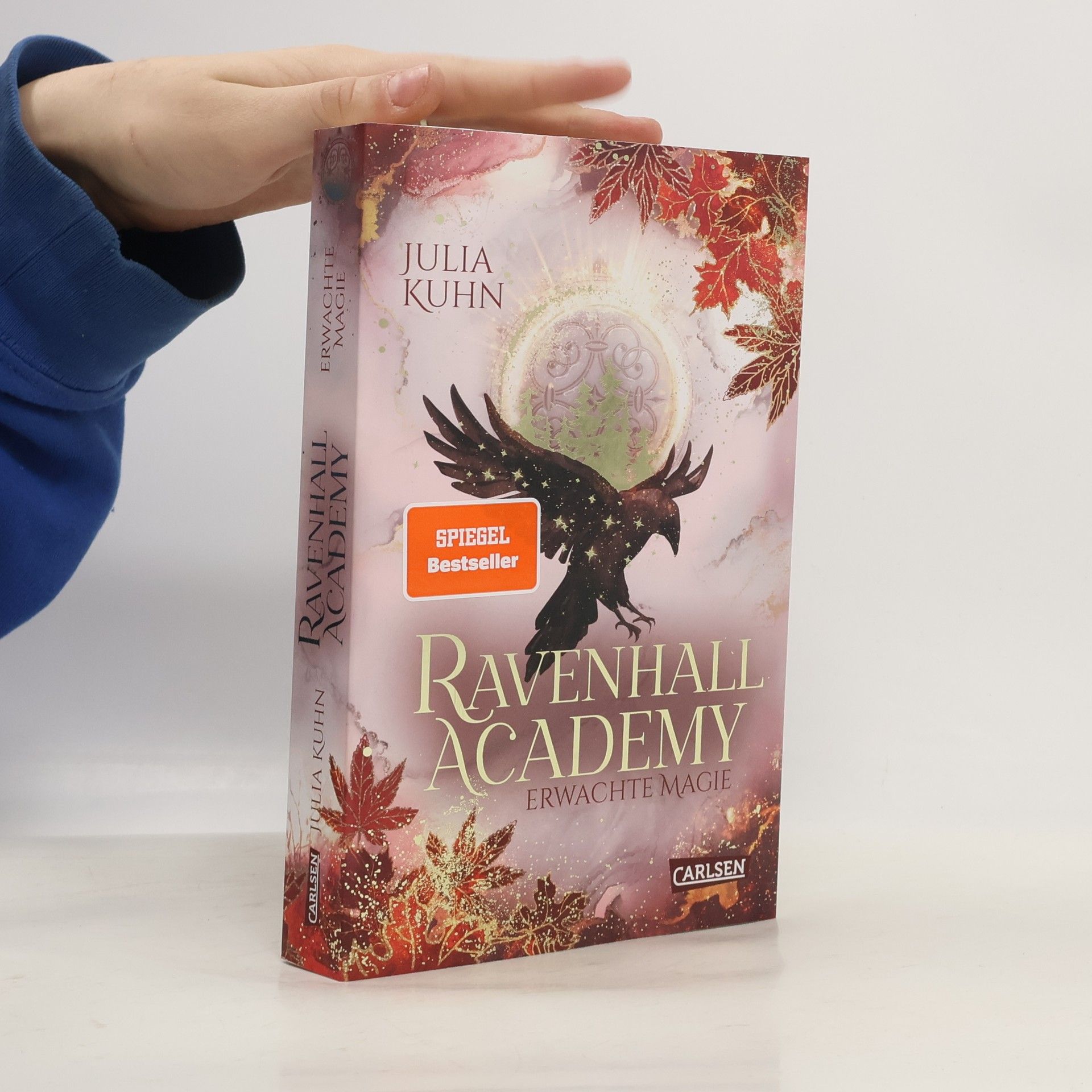 Julia Kuhn Ravenhall Academy 2: Erwachte Magie