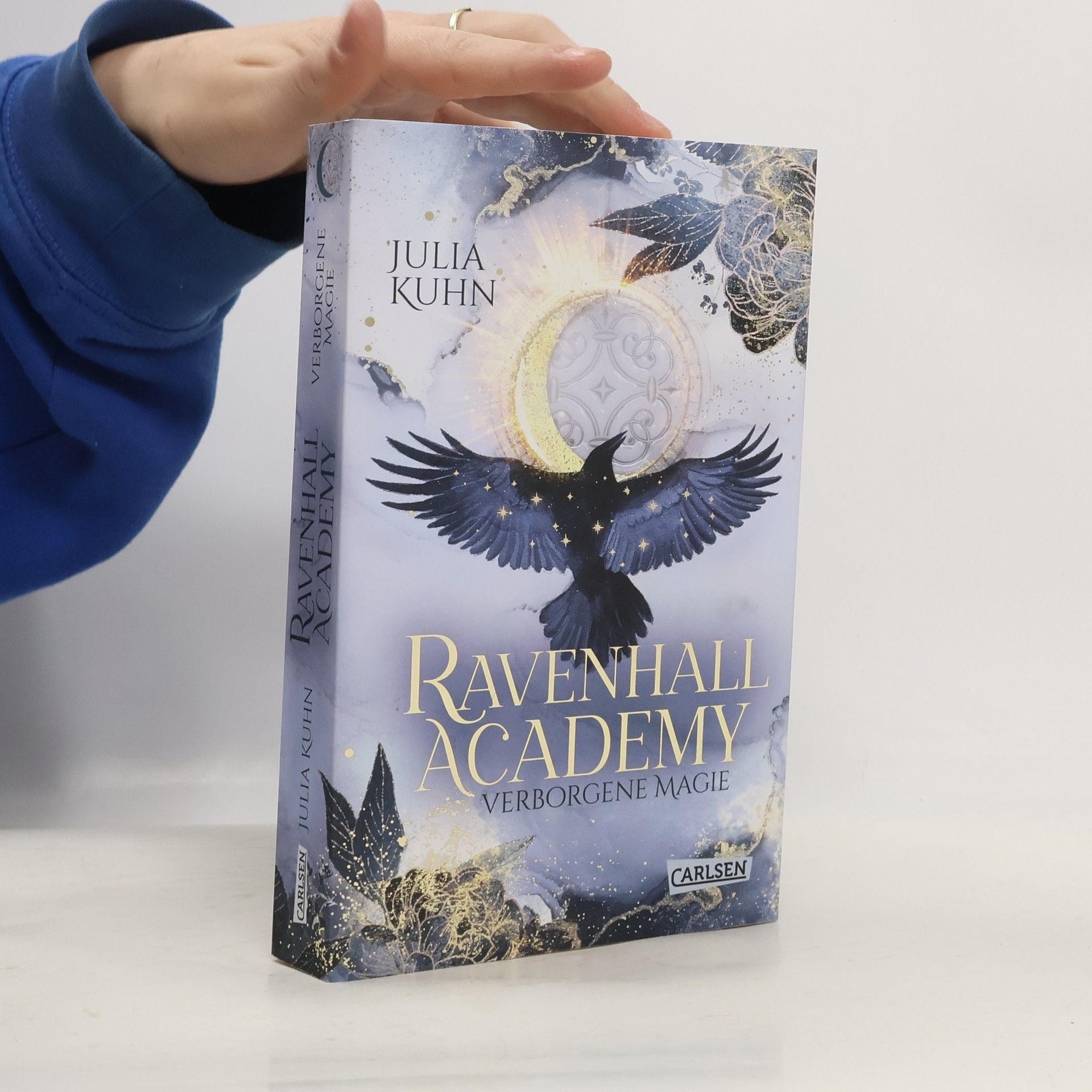Julia Kuhn Ravenhall Academy 1: Verborgene Magie