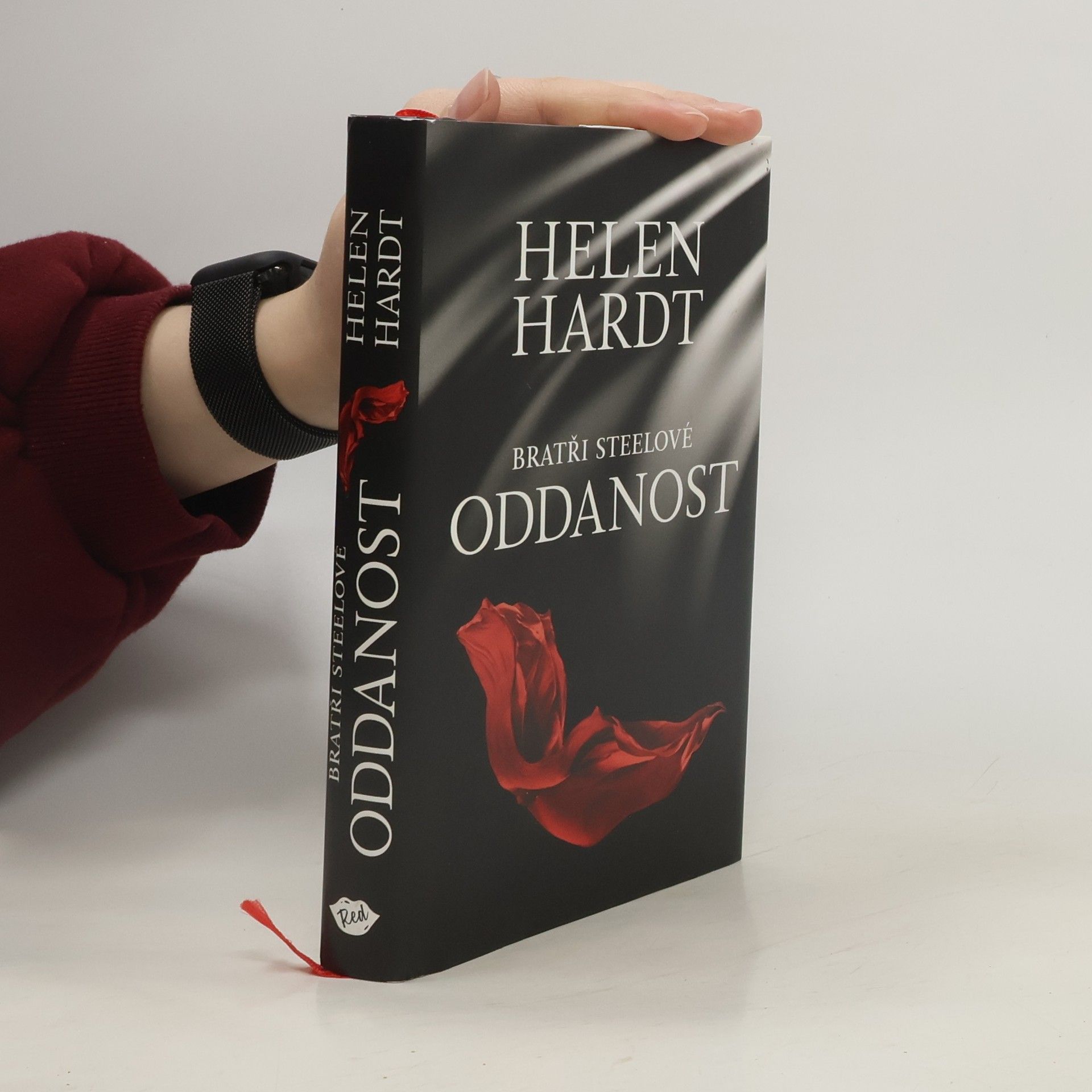 Helen Hardt Bratři Steelové. Oddanost