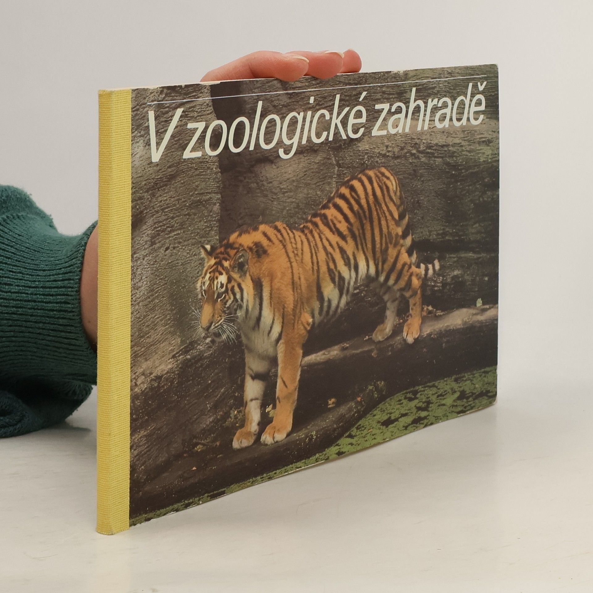 Julius Kontár V zoologickej záhrade