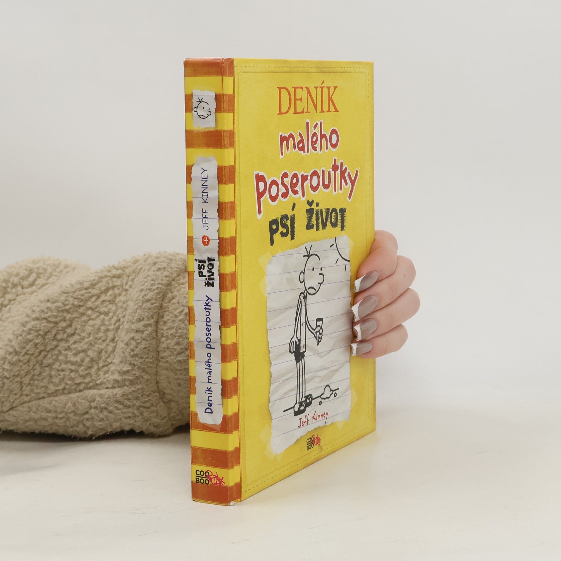Jeff Kinney Deník malého poseroutky 4. Psí život