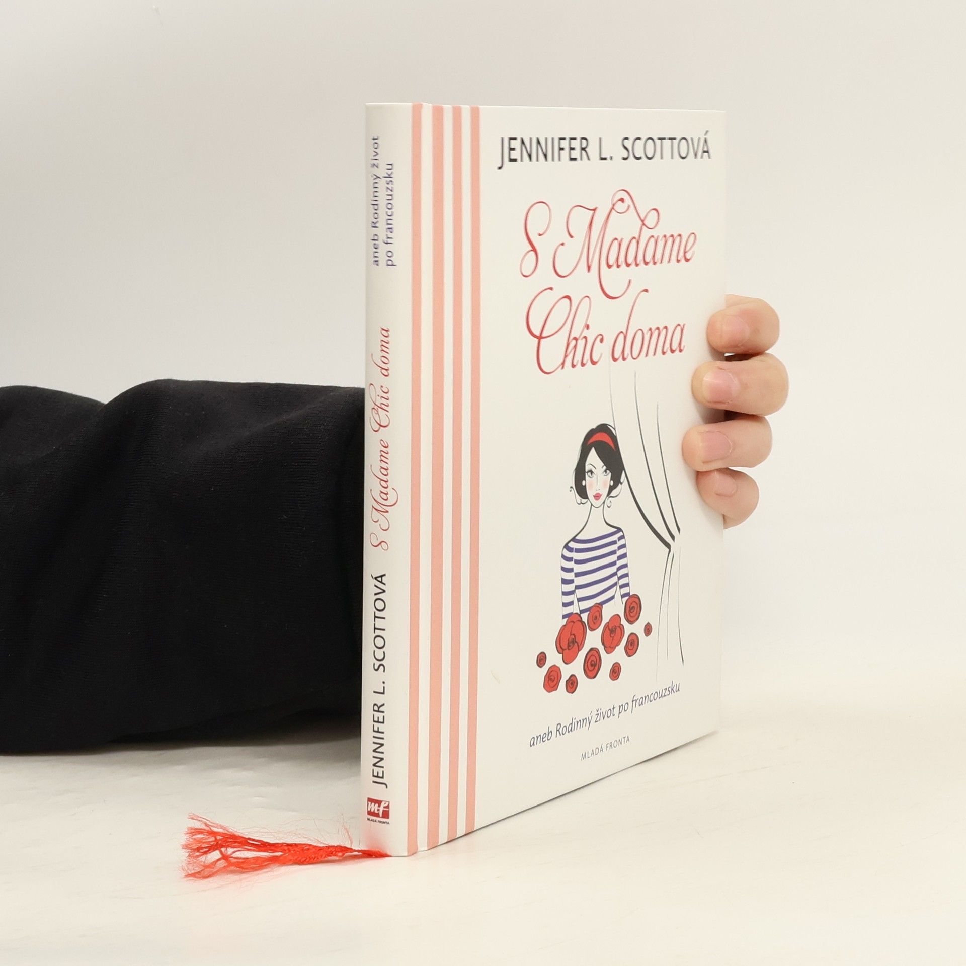 Jennifer L. Scott S Madame Chic doma