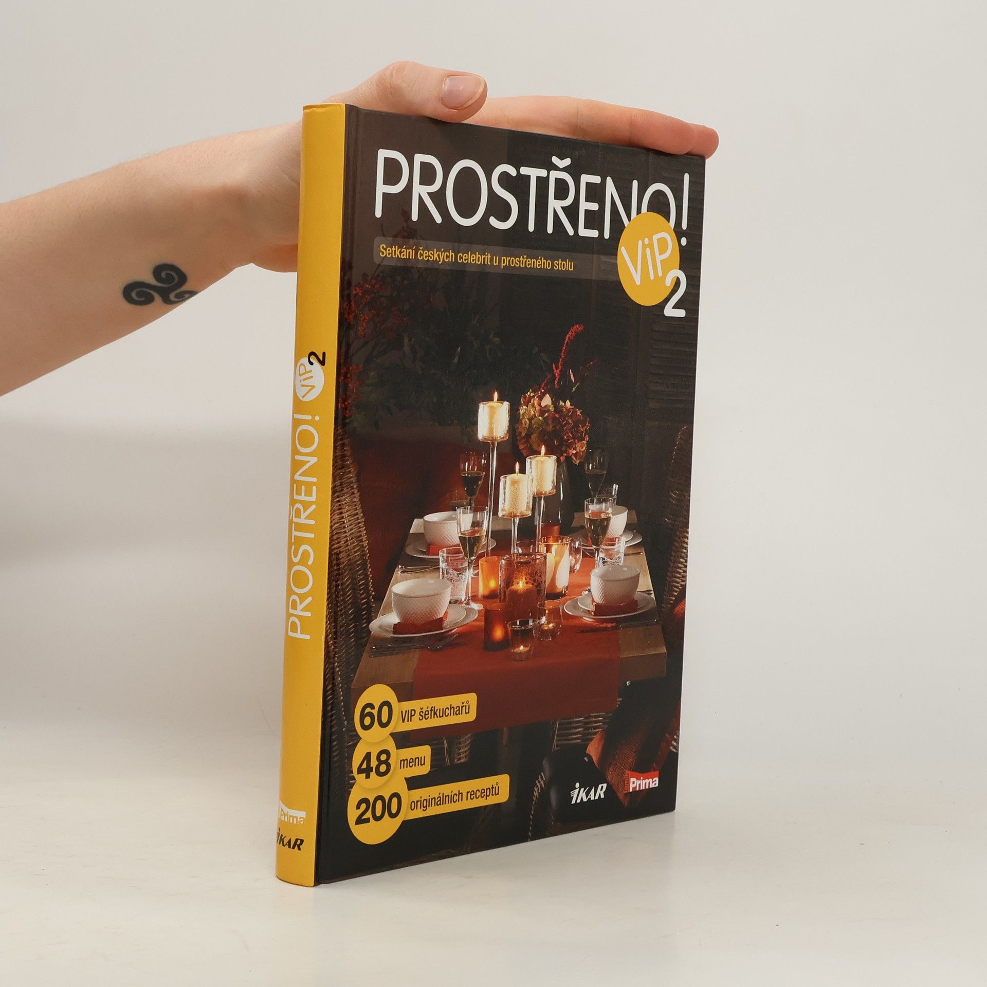 Marie Formáčková Prostřeno! ViP 2 setkání českých celebrit u prostřeného stolu