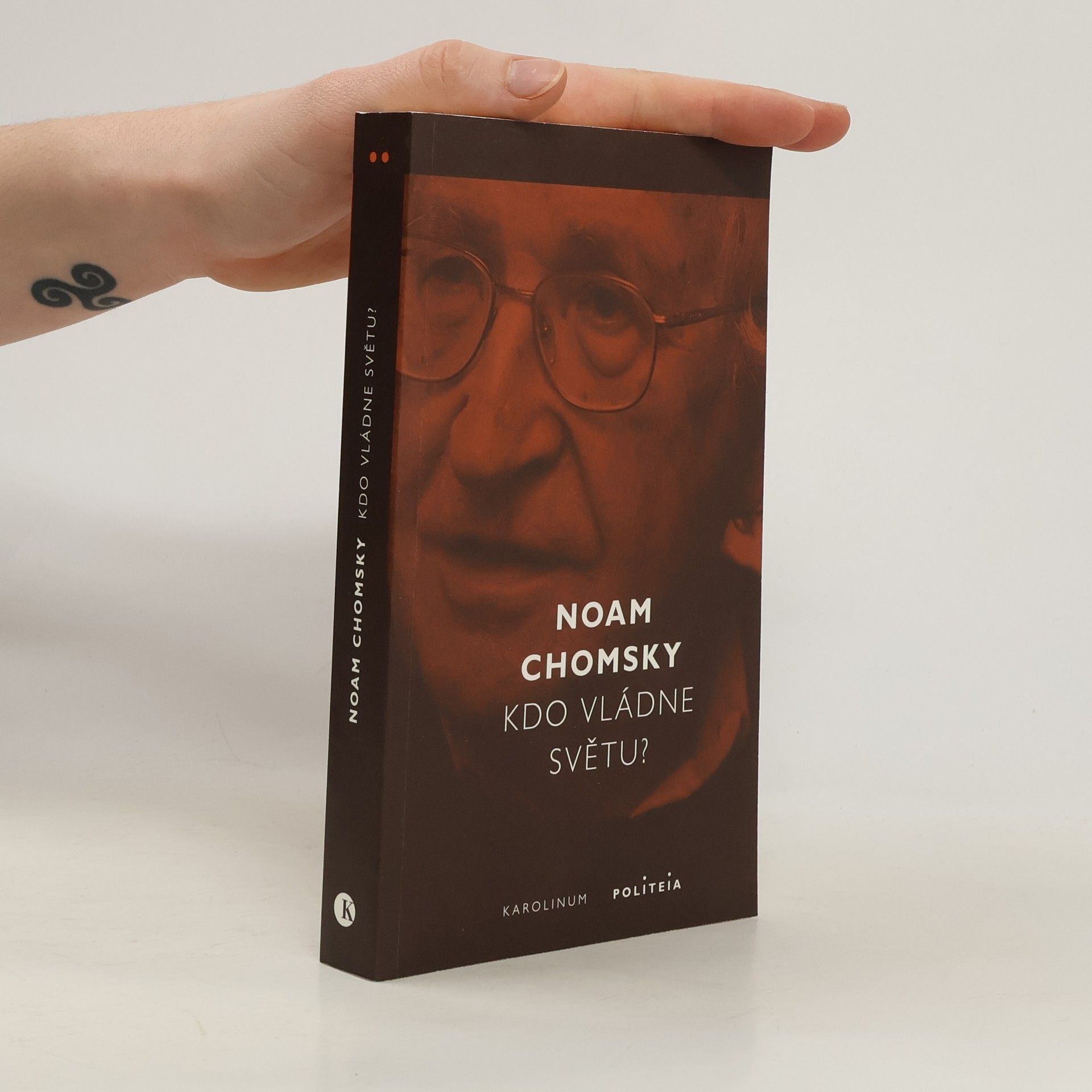 Noam Chomsky Kdo vládne světu?