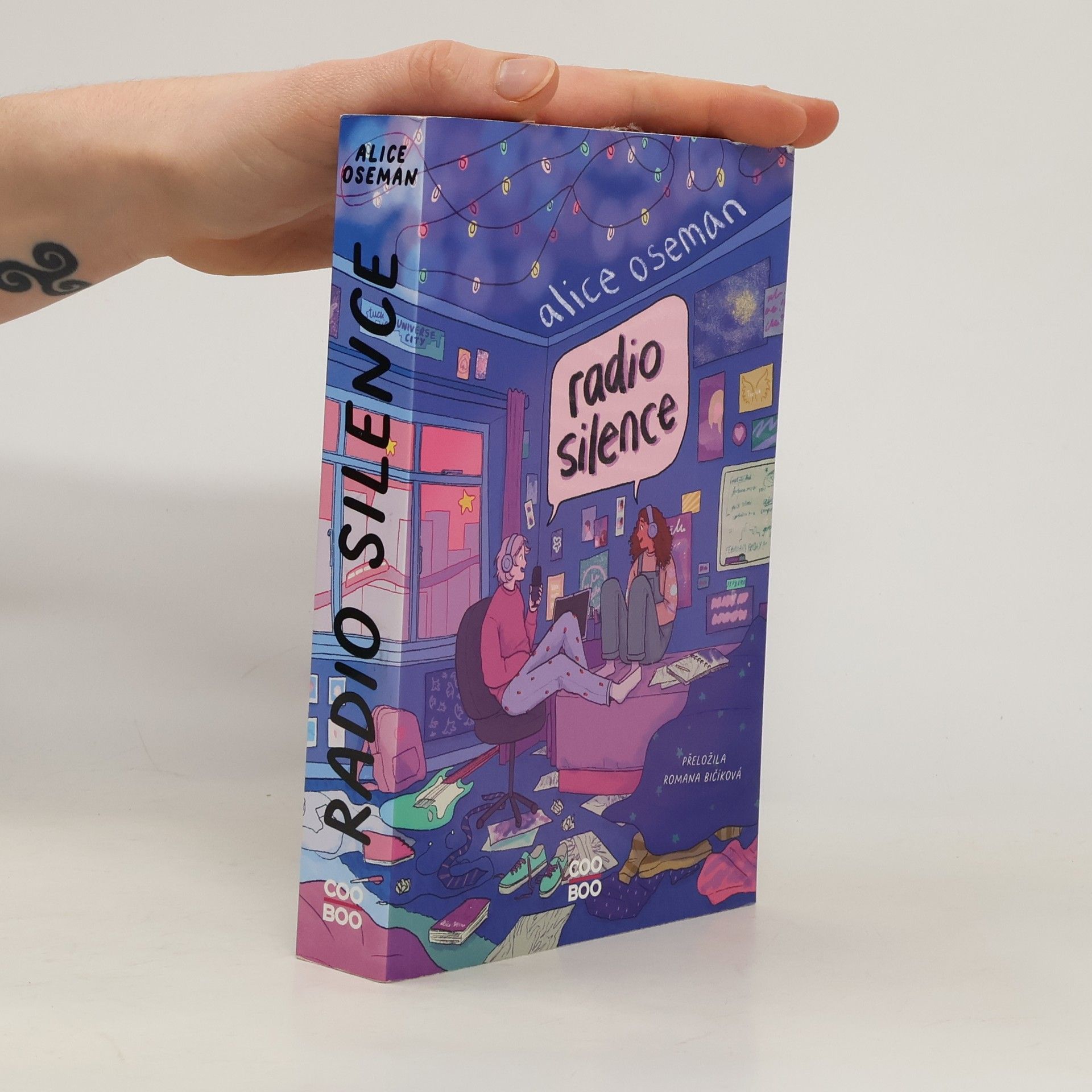 Alice Oseman Radio Silence